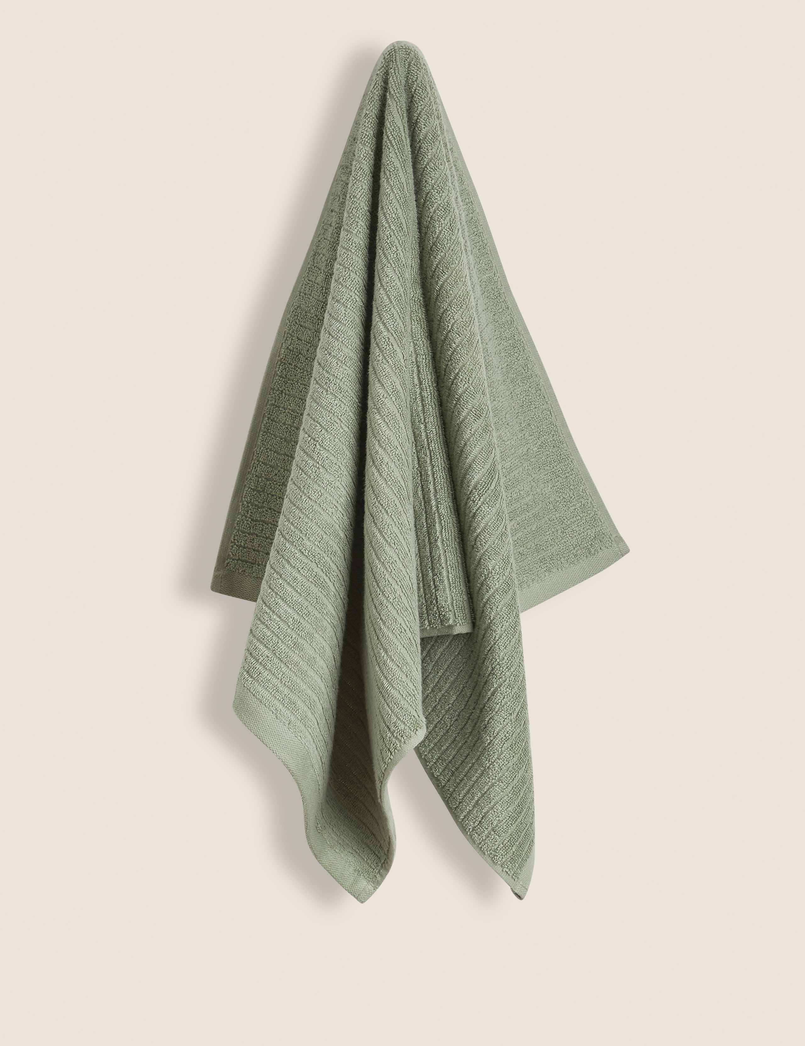 Pure Cotton Quick Dry Towel 3 of 4
