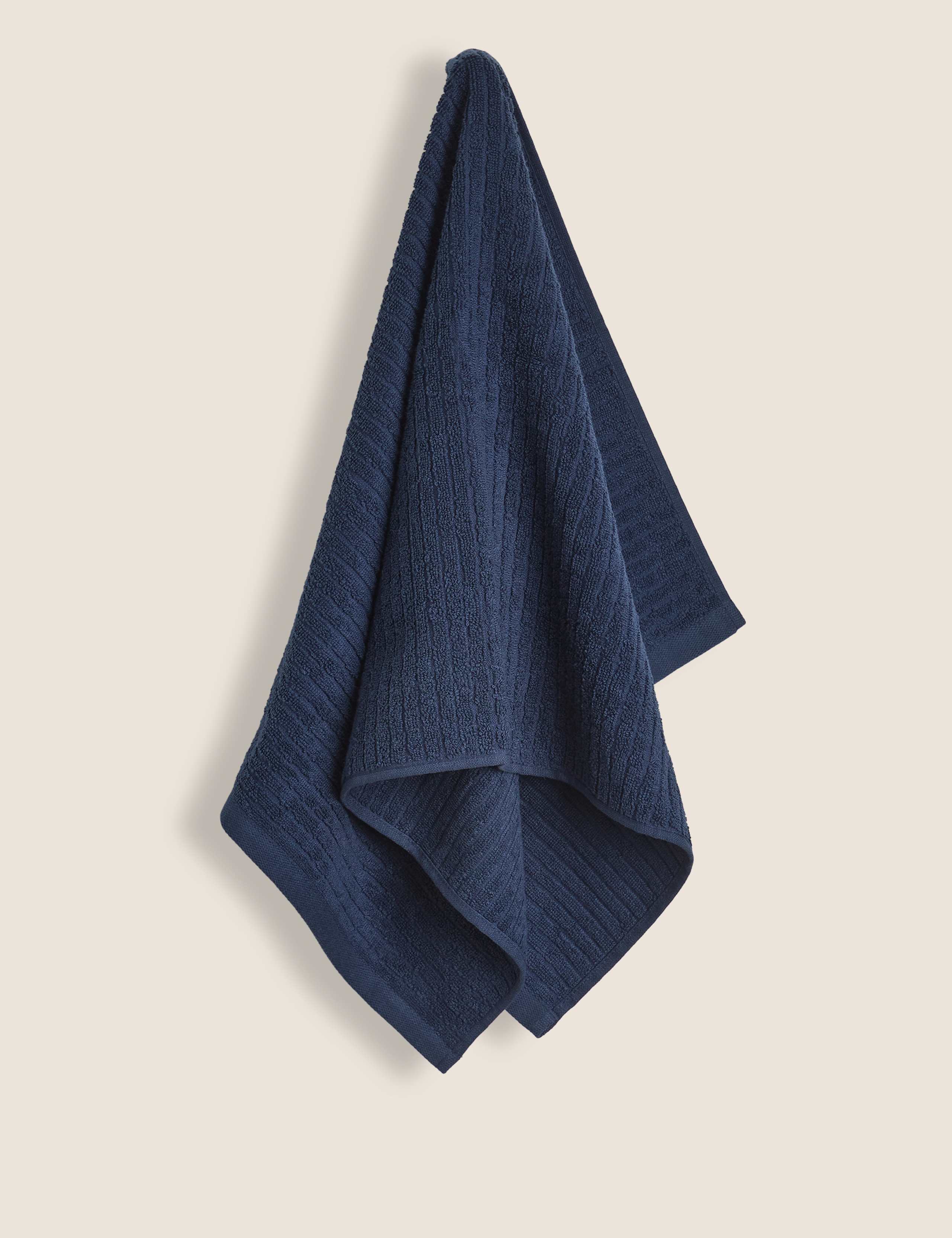 Pure Cotton Quick Dry Towel 3 of 4