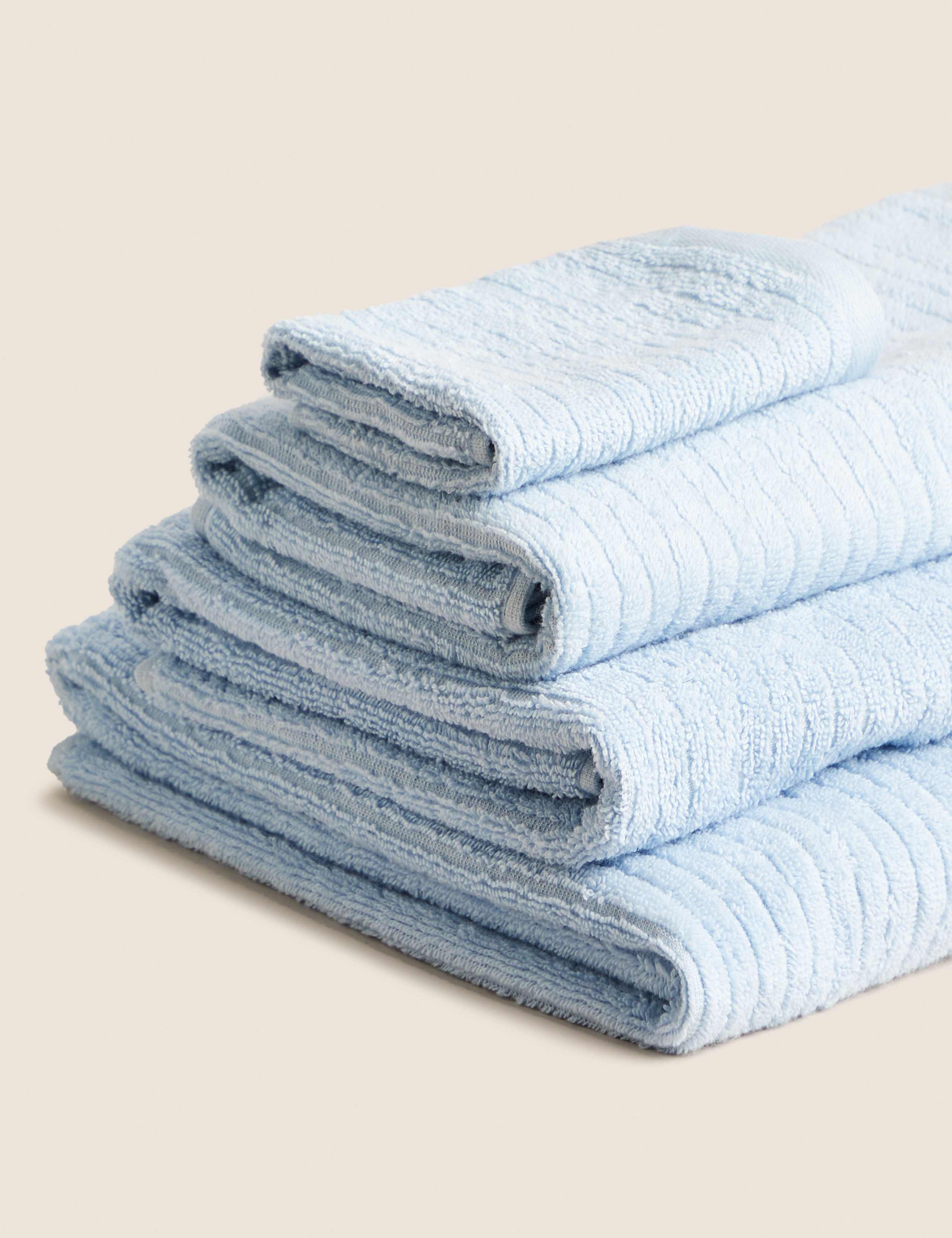 Pure Cotton Quick Dry Towel 2 of 4