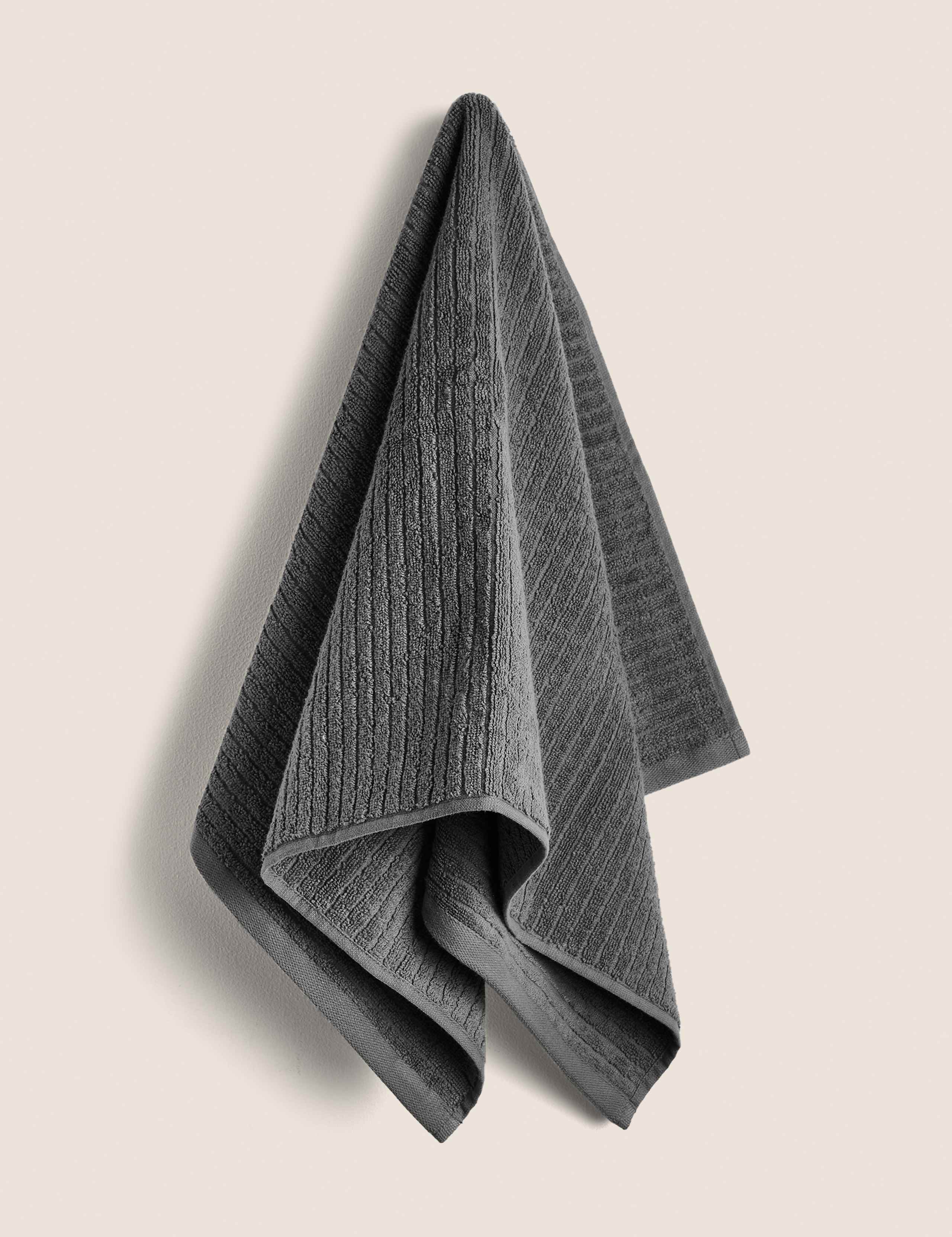 Pure Cotton Quick Dry Towel 3 of 4
