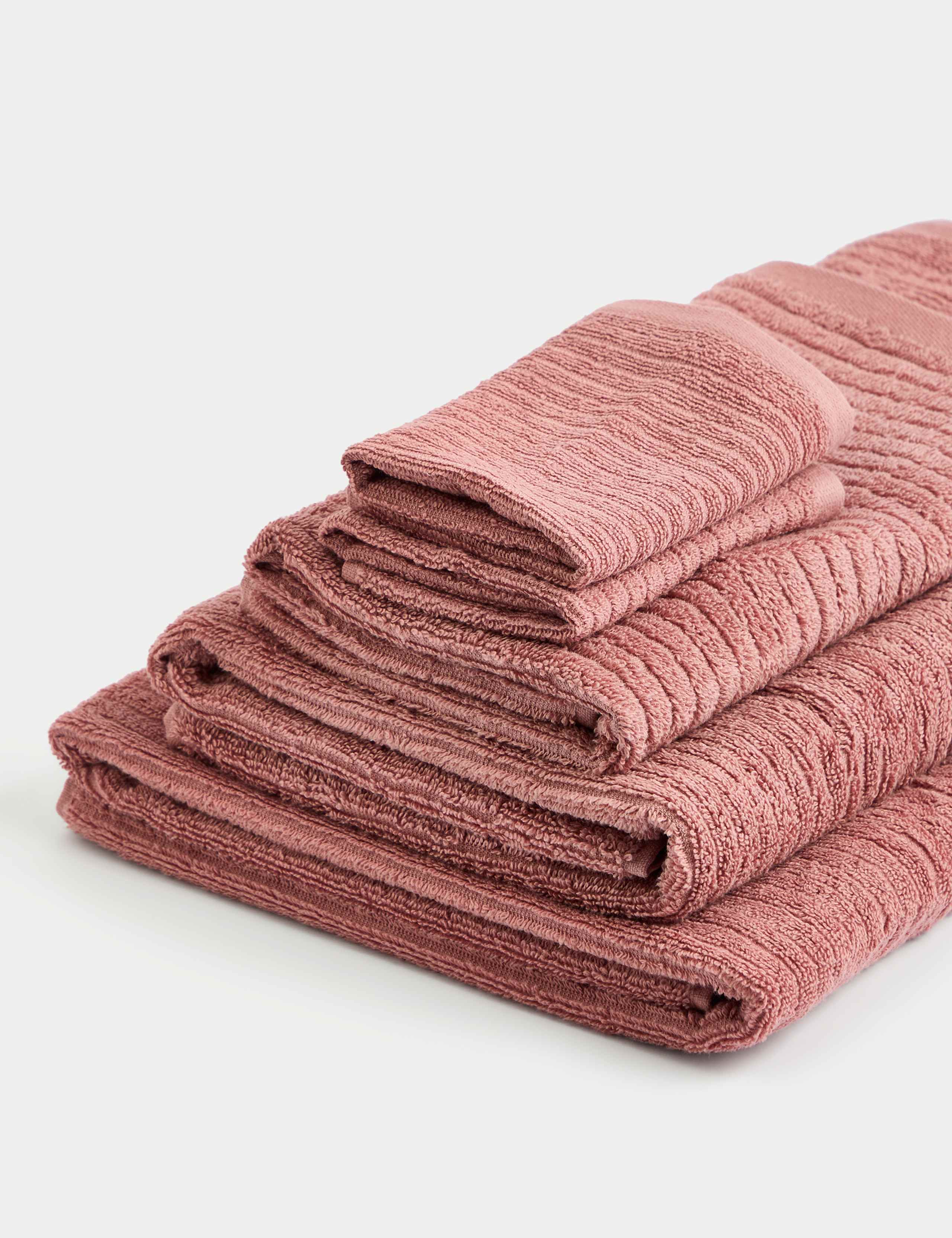 Pure Cotton Quick Dry Towel 2 of 4