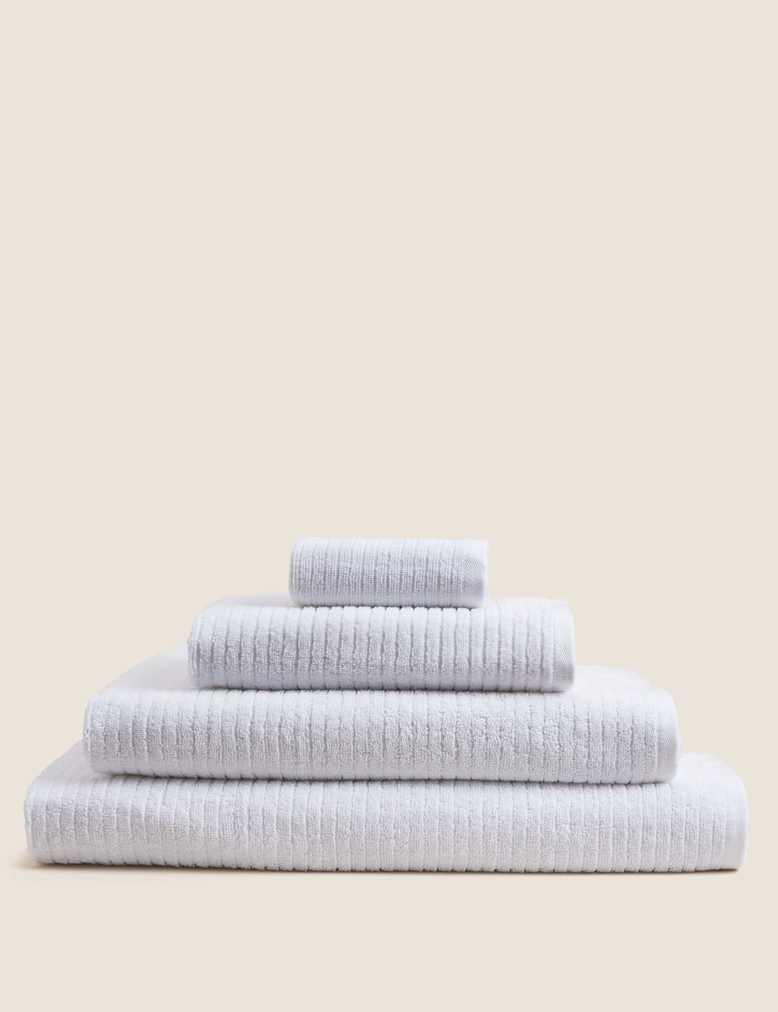 Pure Cotton Quick Dry Towel 1 of 4