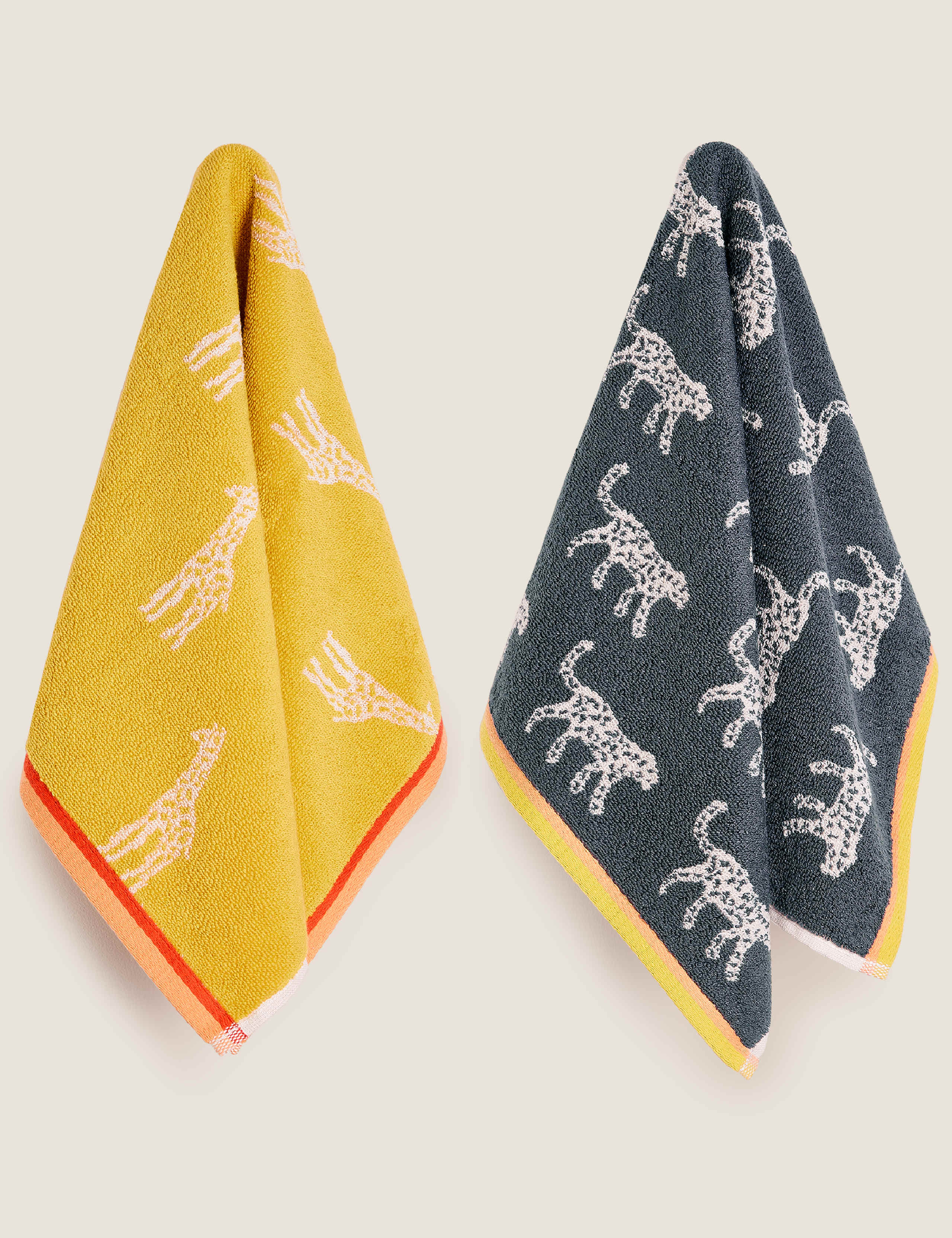 2 Pack Pure Cotton Safari Towels 5 of 6