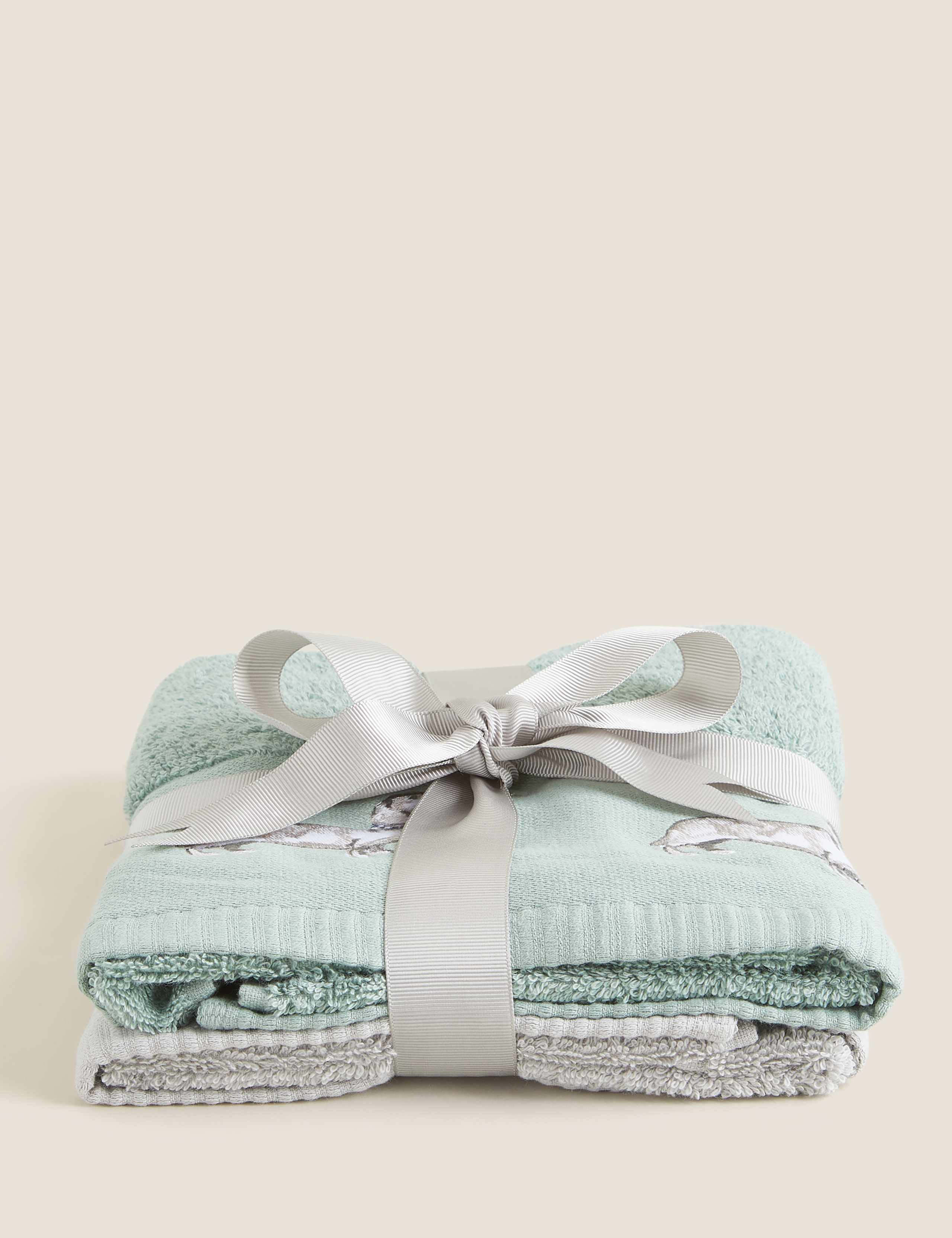 Set of 2 Pure Cotton Sausage Dog Towels 4 of 4