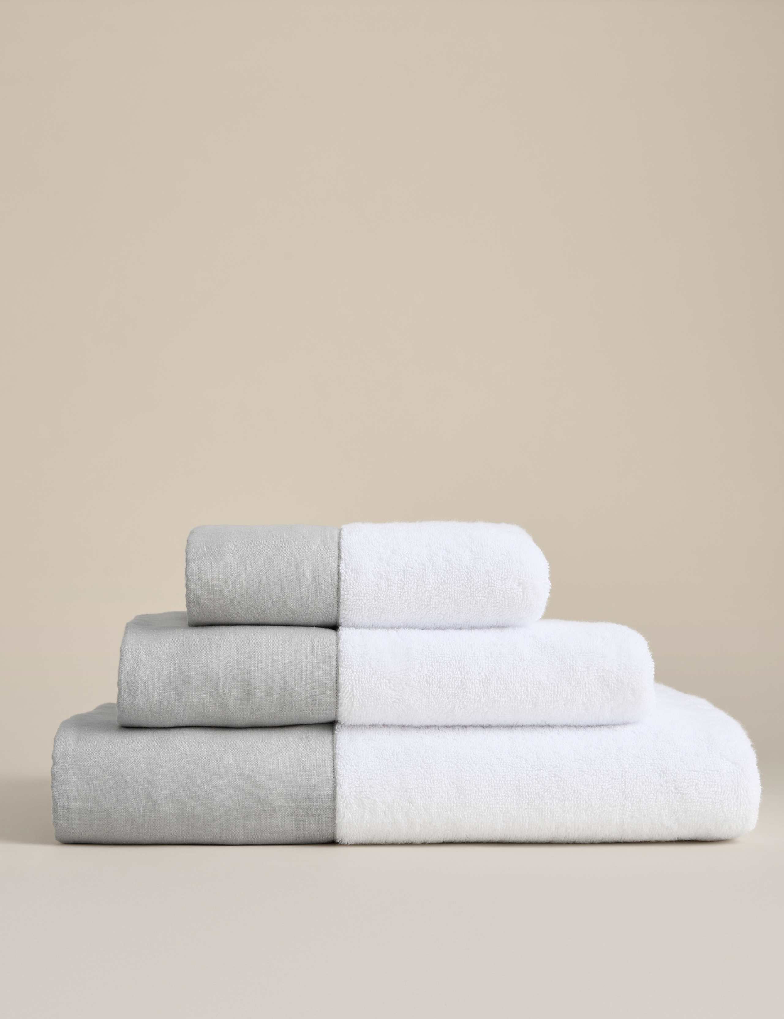Pure Cotton Linen Border Towel 2 of 5