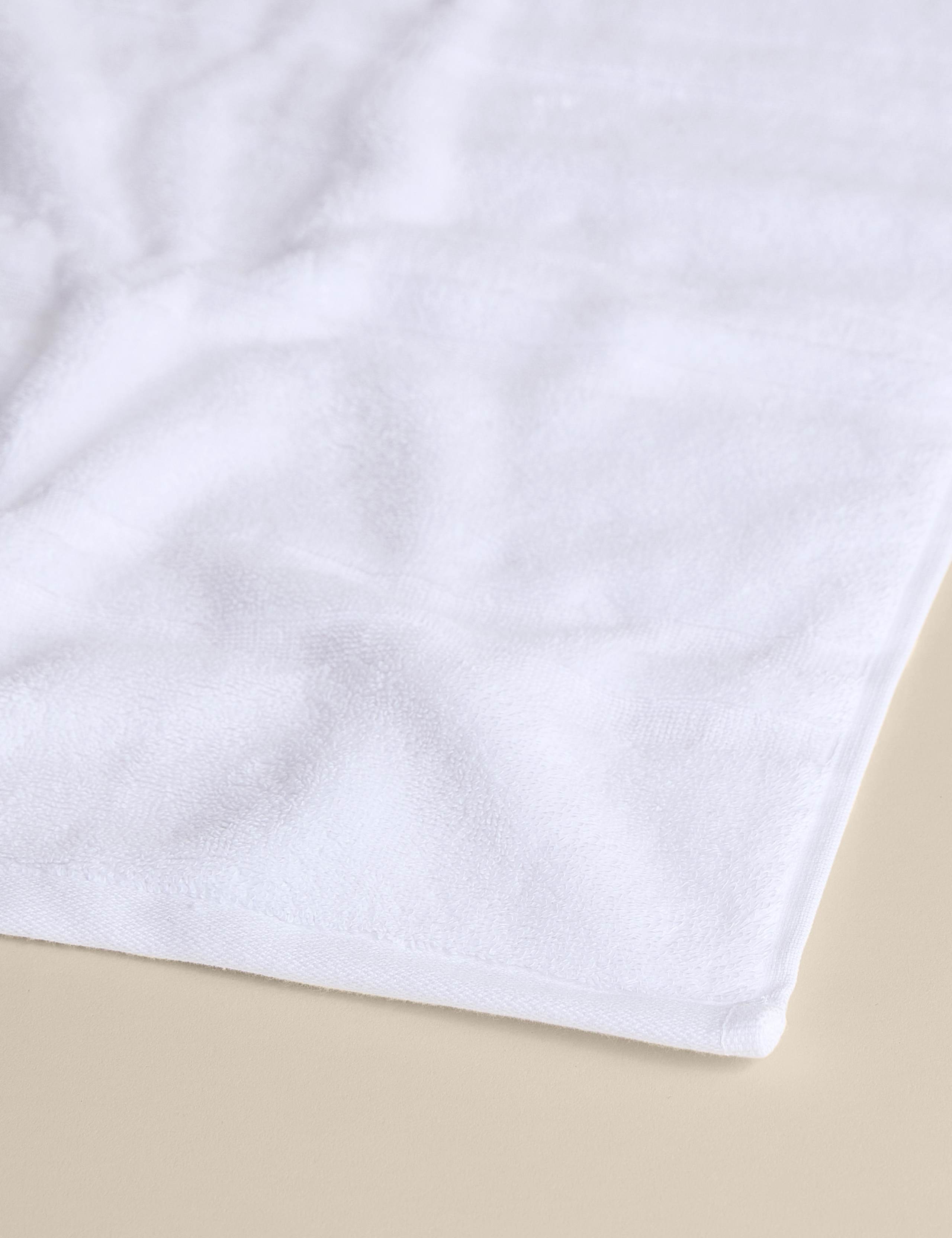 Luxury Egyptian Cotton Striped Towel 4 of 4
