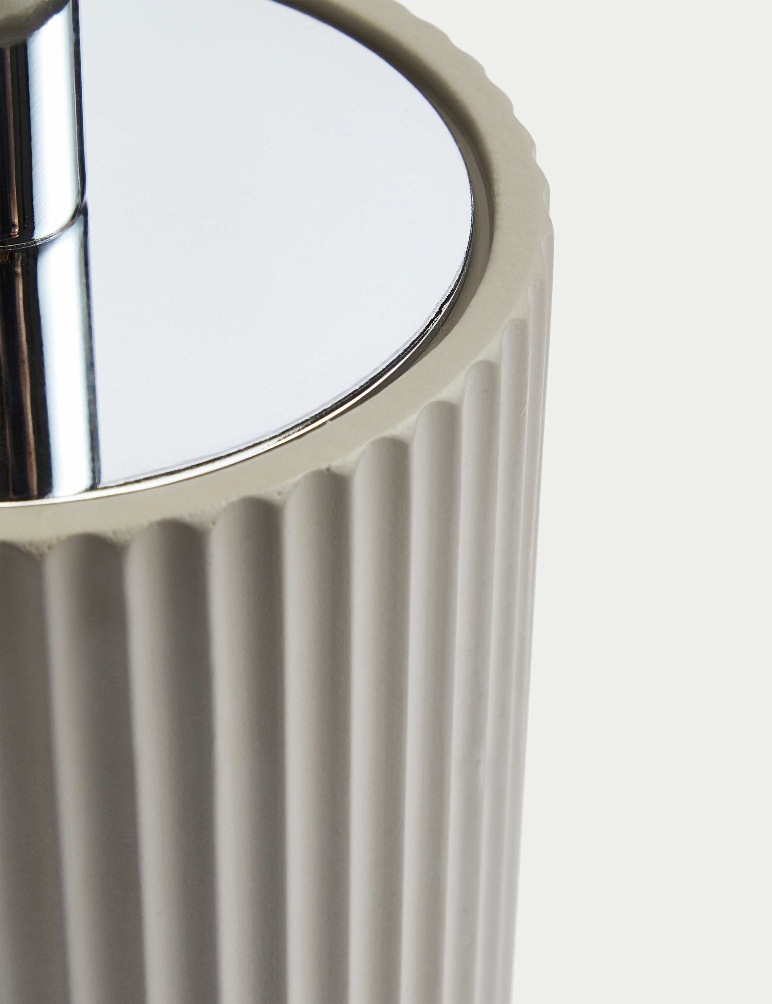 Ribbed Toilet Brush 2 of 2