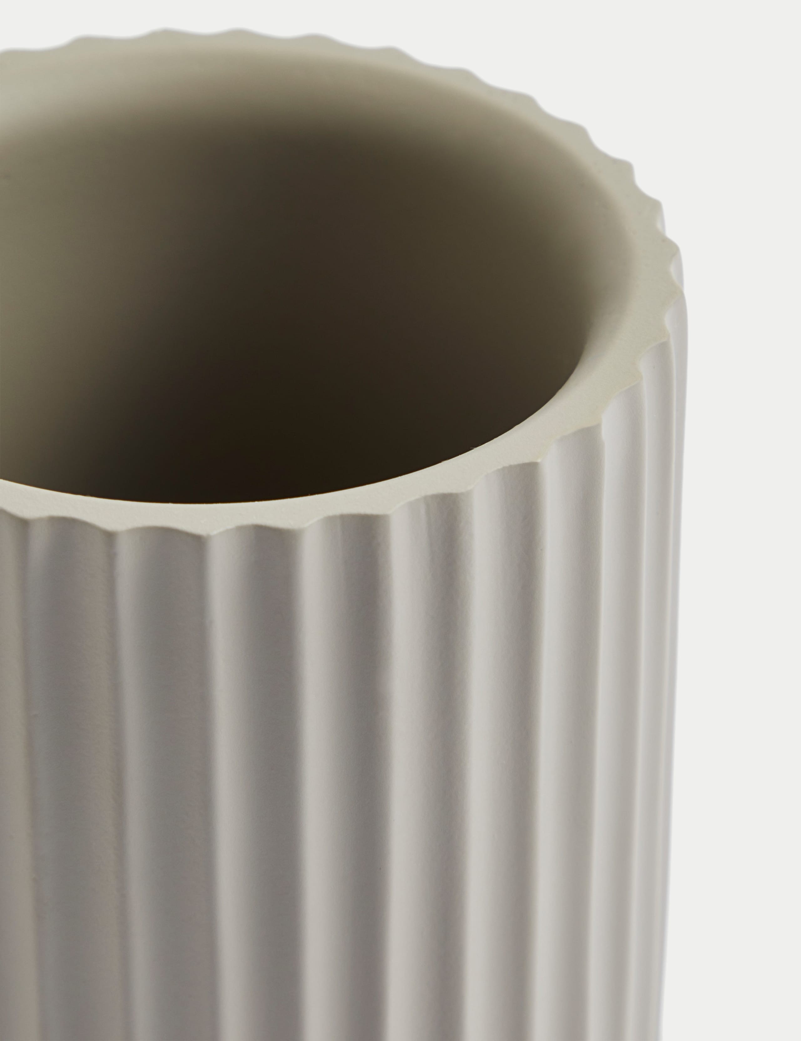 Ribbed Resin Tumbler 2 of 2