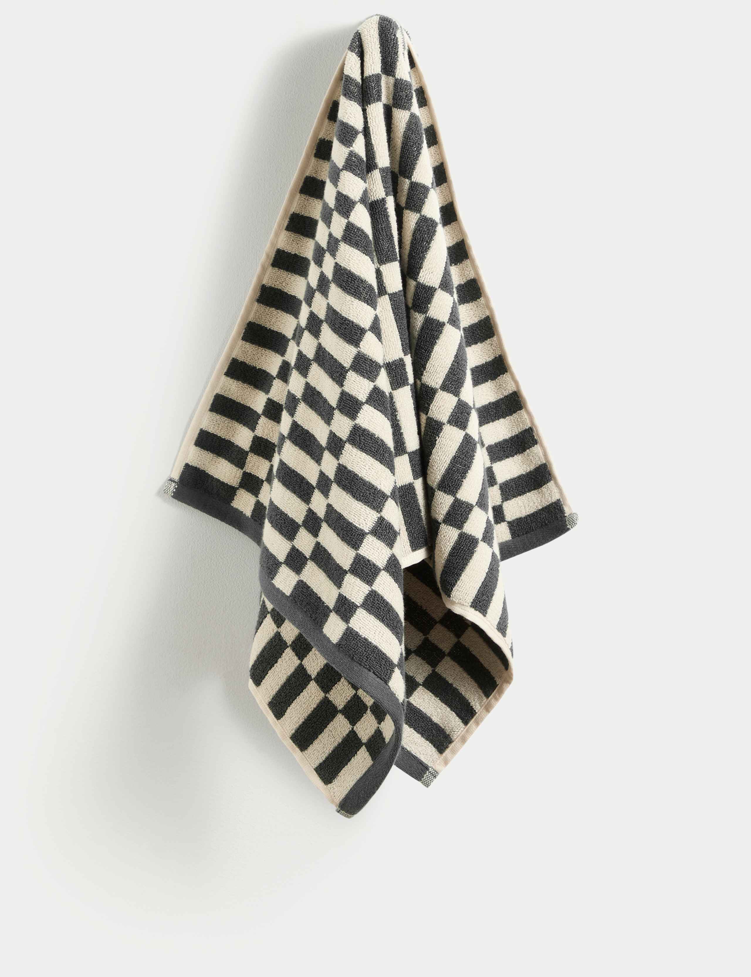 Pure Cotton Geometric Check Towel 4 of 5
