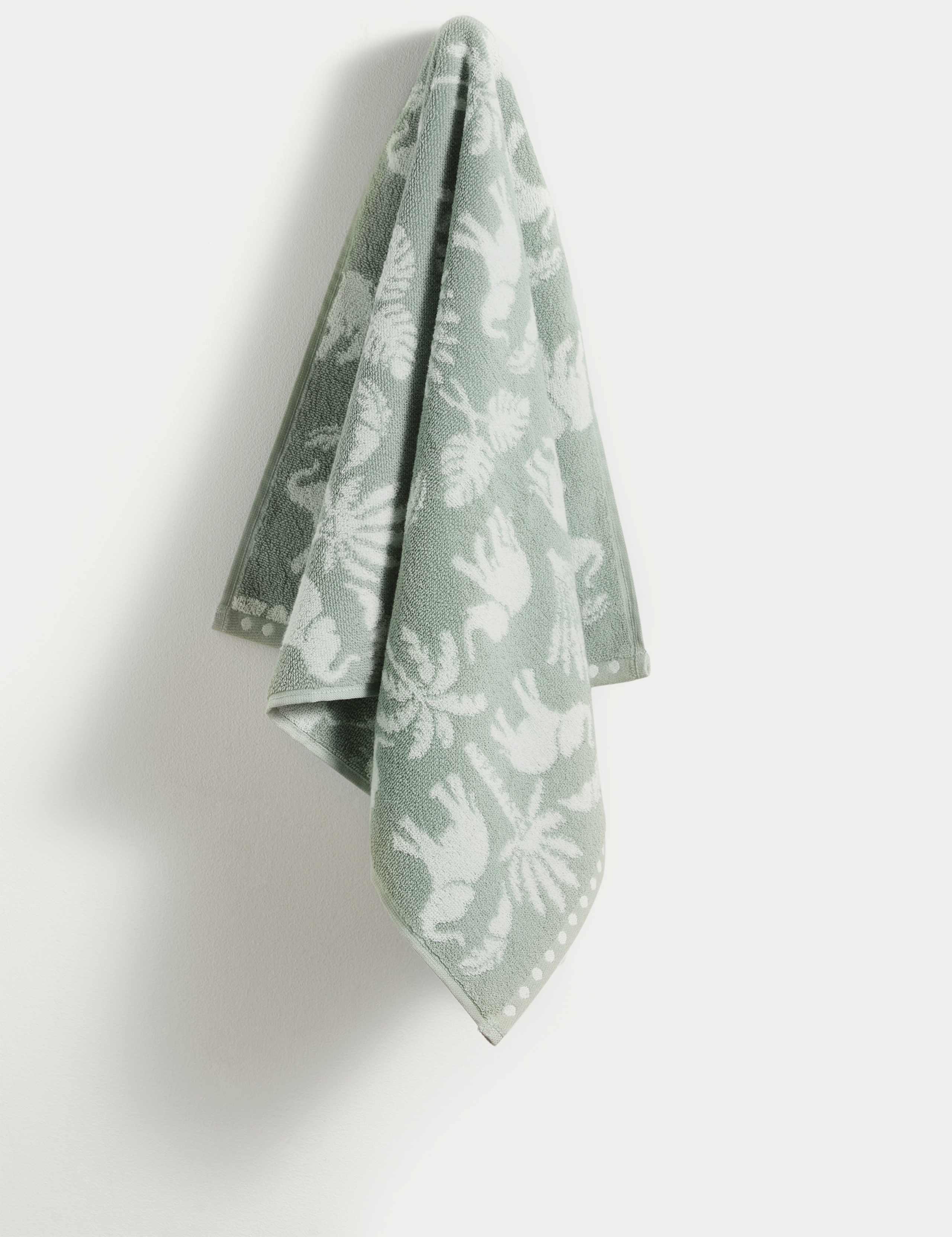 Pure Cotton Elephant Palm Towel 4 of 5