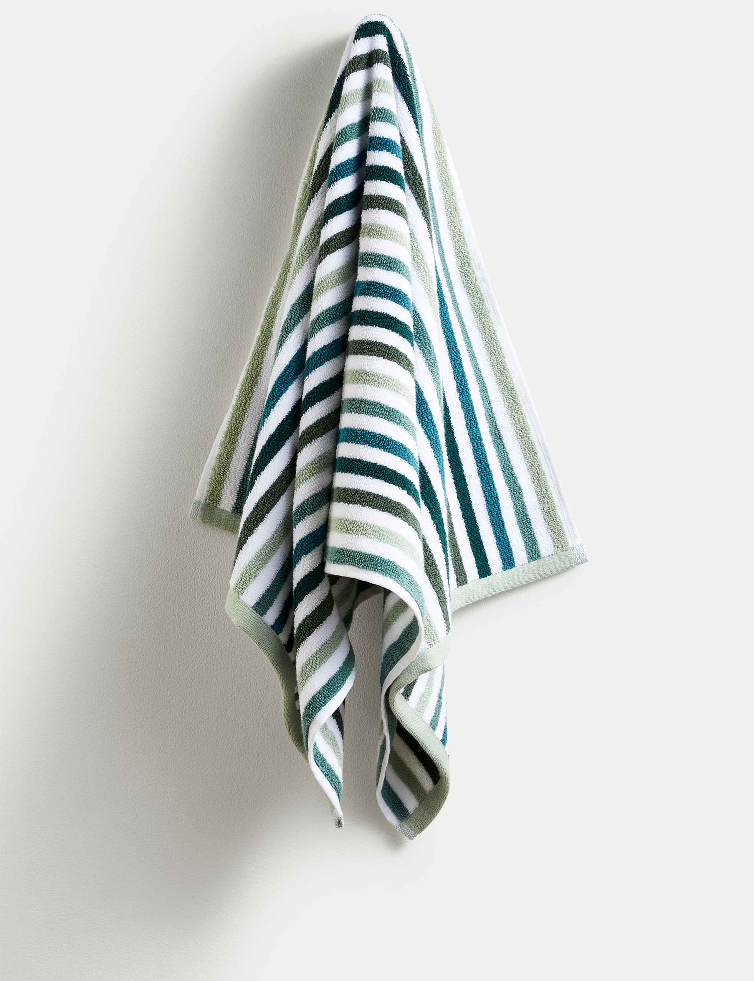 Pure Cotton Striped Towel 4 of 5