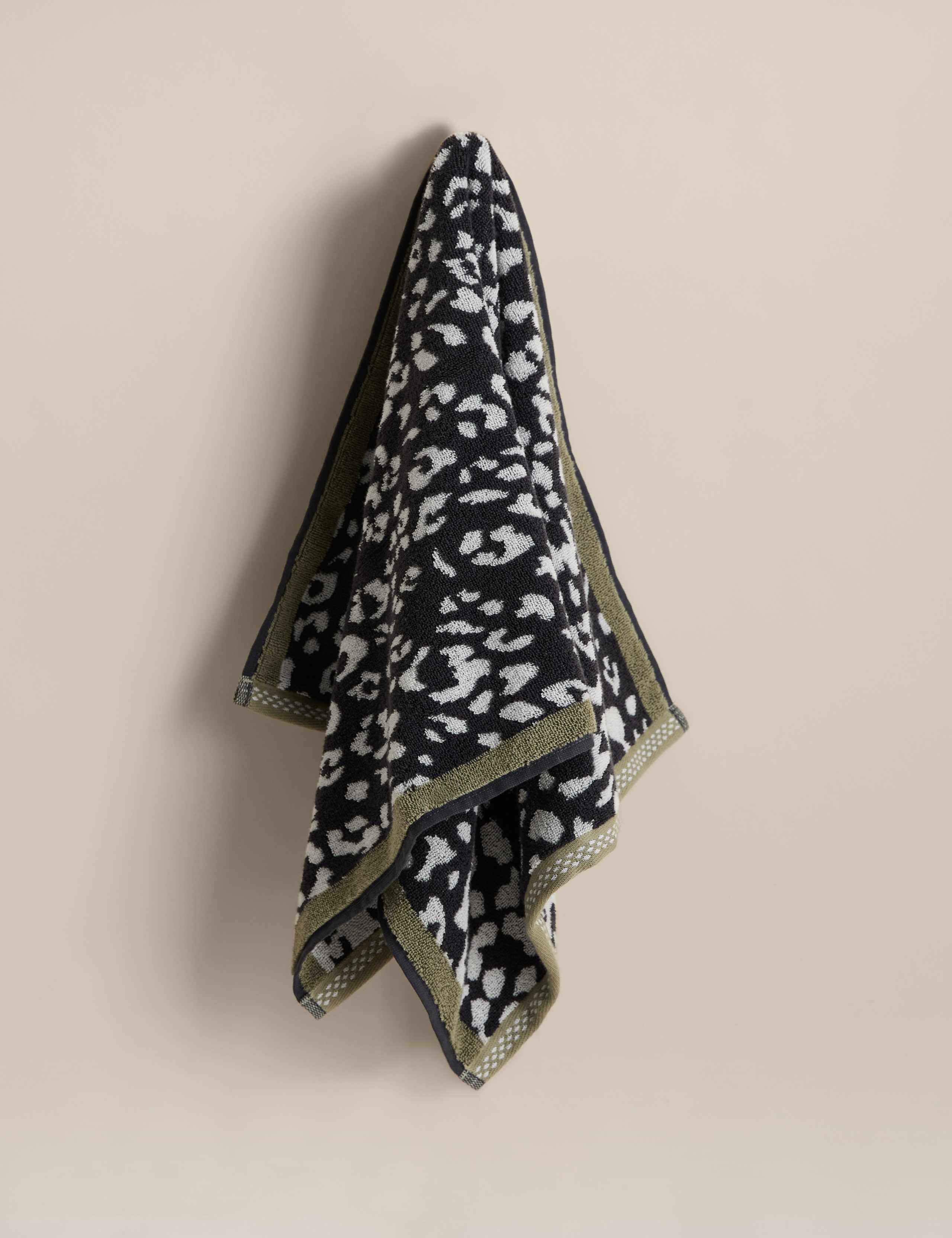 Pure Cotton Leopard Print Towel 3 of 4
