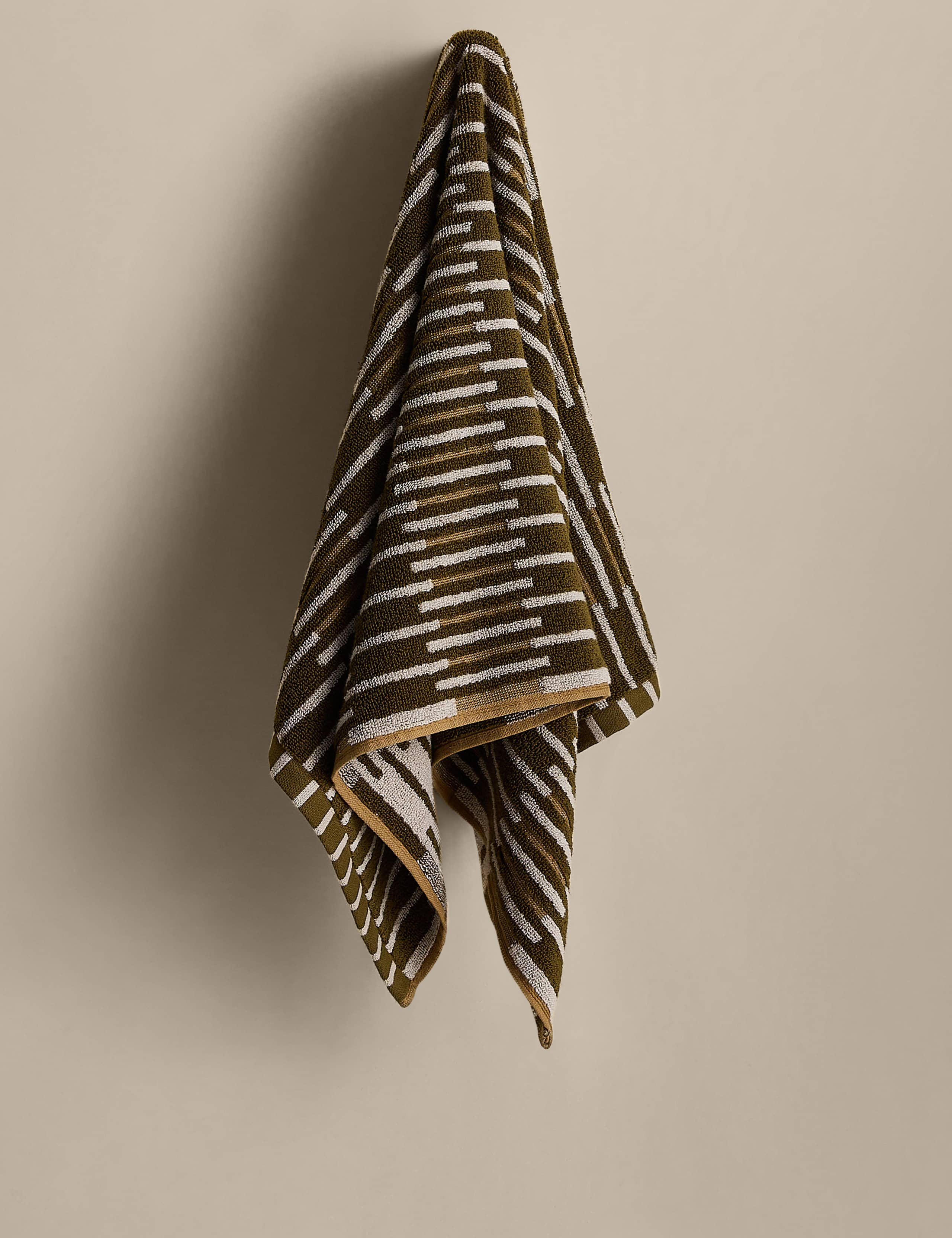 Pure Cotton Striped Towel 3 of 5