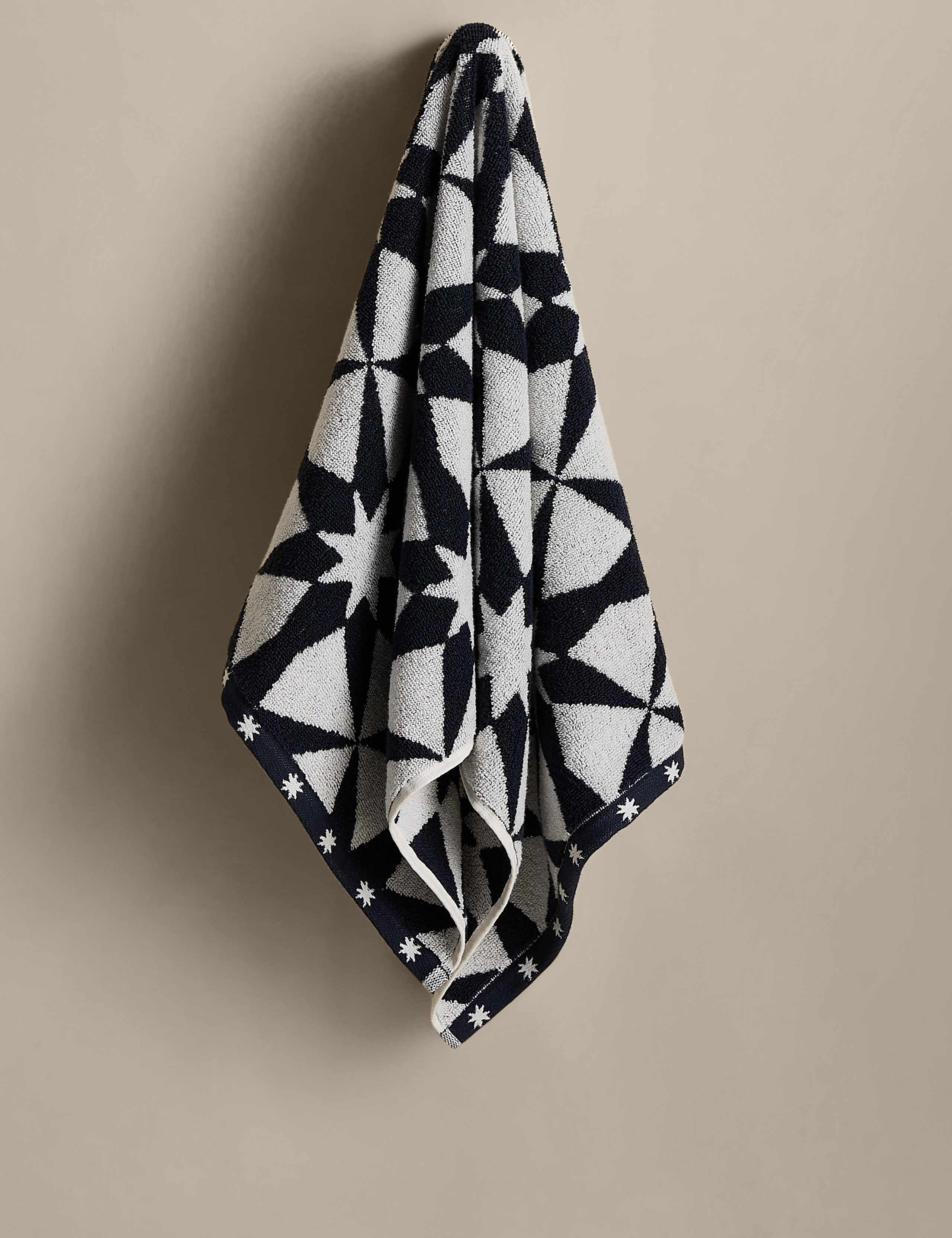 Pure Cotton Geometric Star Towel 3 of 5