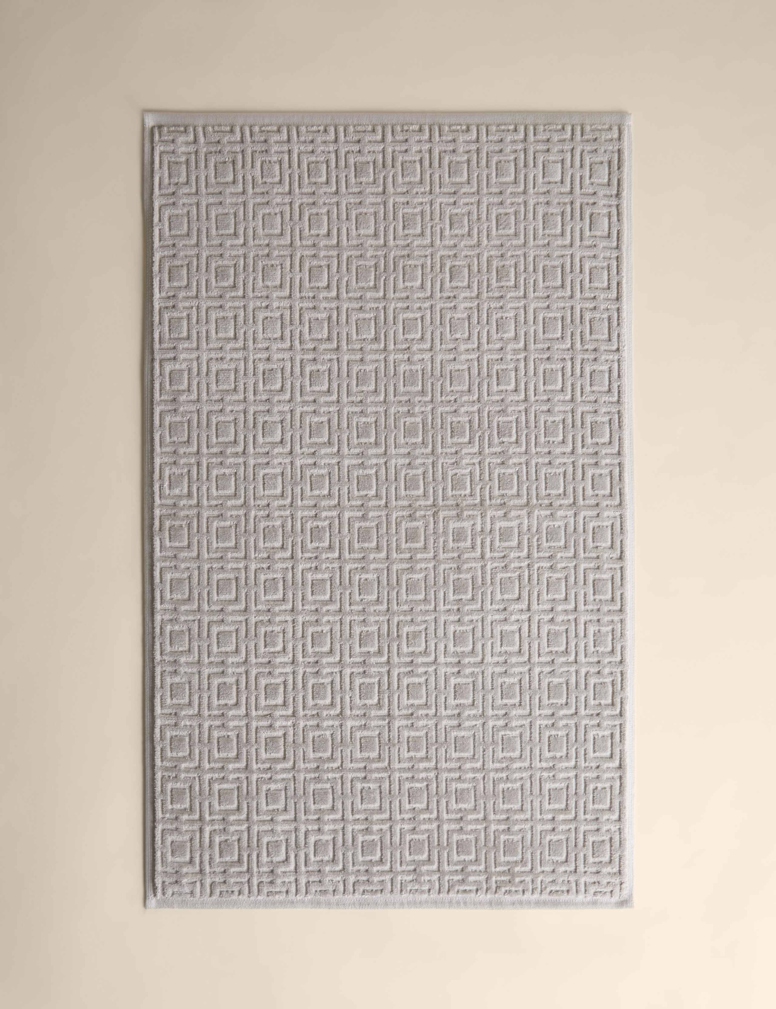 Pure Cotton Velour Geometric Bath Mat 3 of 5