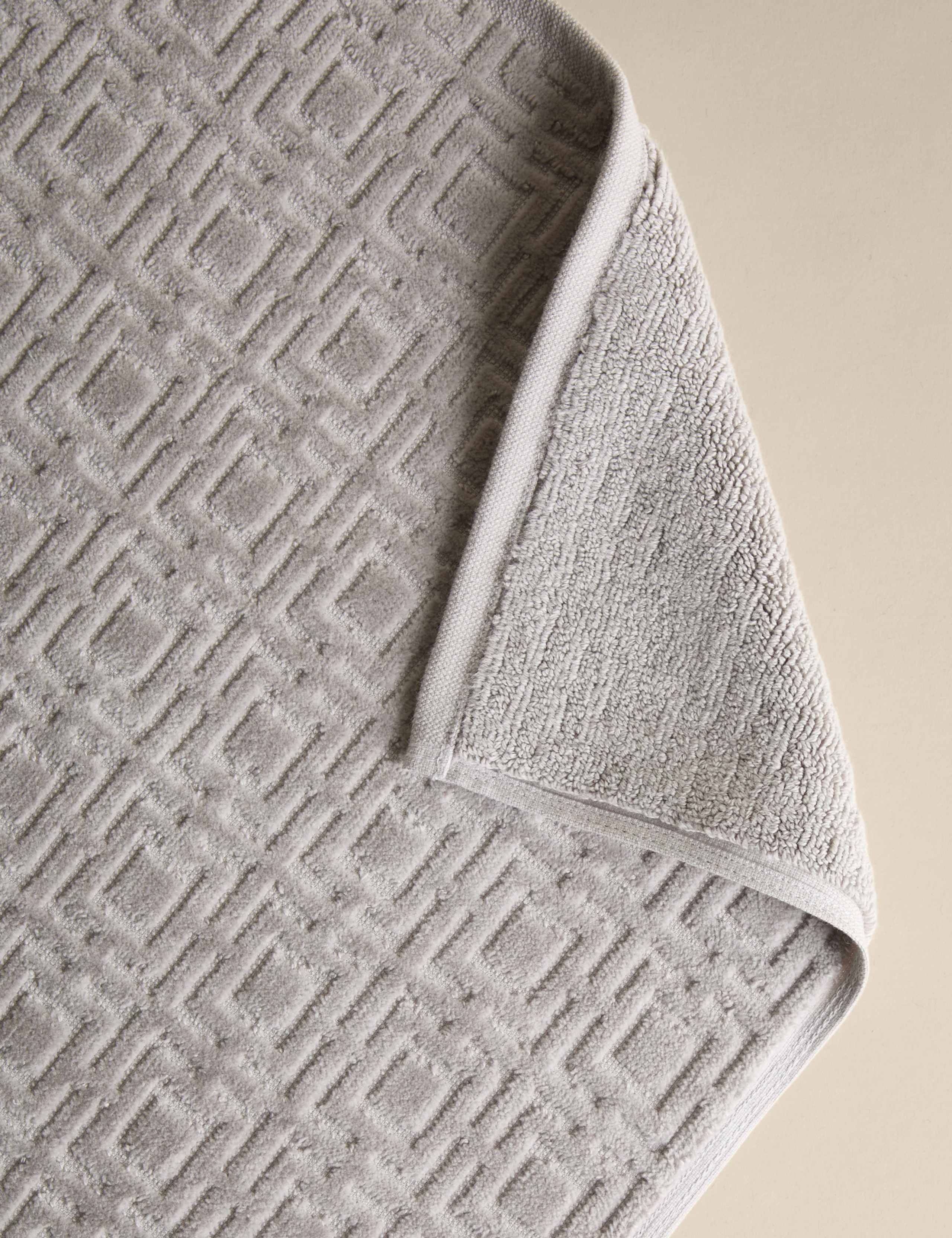 Pure Cotton Velour Geometric Bath Mat 4 of 5