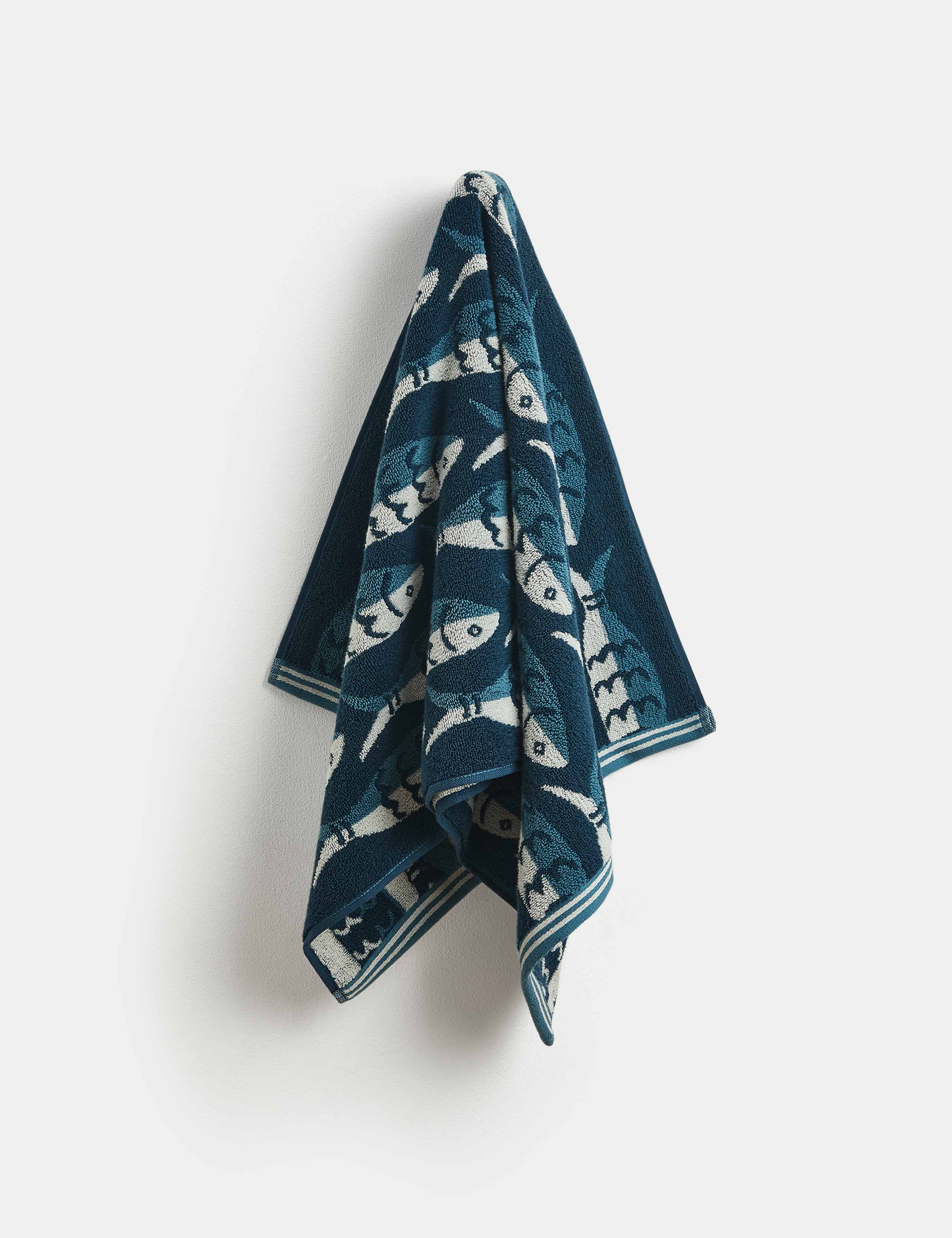 Pure Cotton Sardines Towel 4 of 5