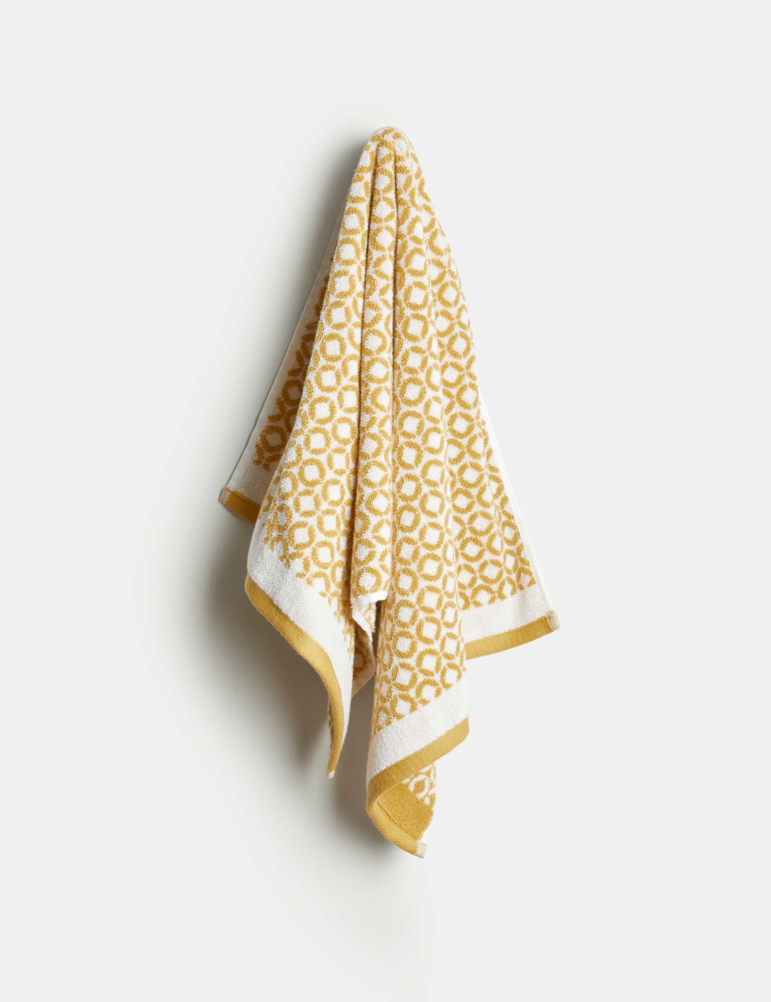 Pure Cotton Repeat Links Towel 4 of 5
