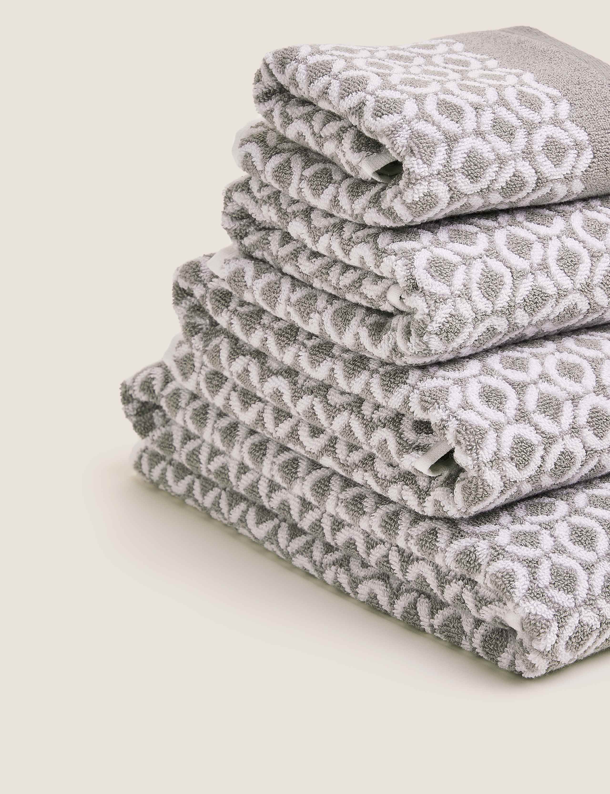 Pure Cotton Repeat Links Towel 1 of 4