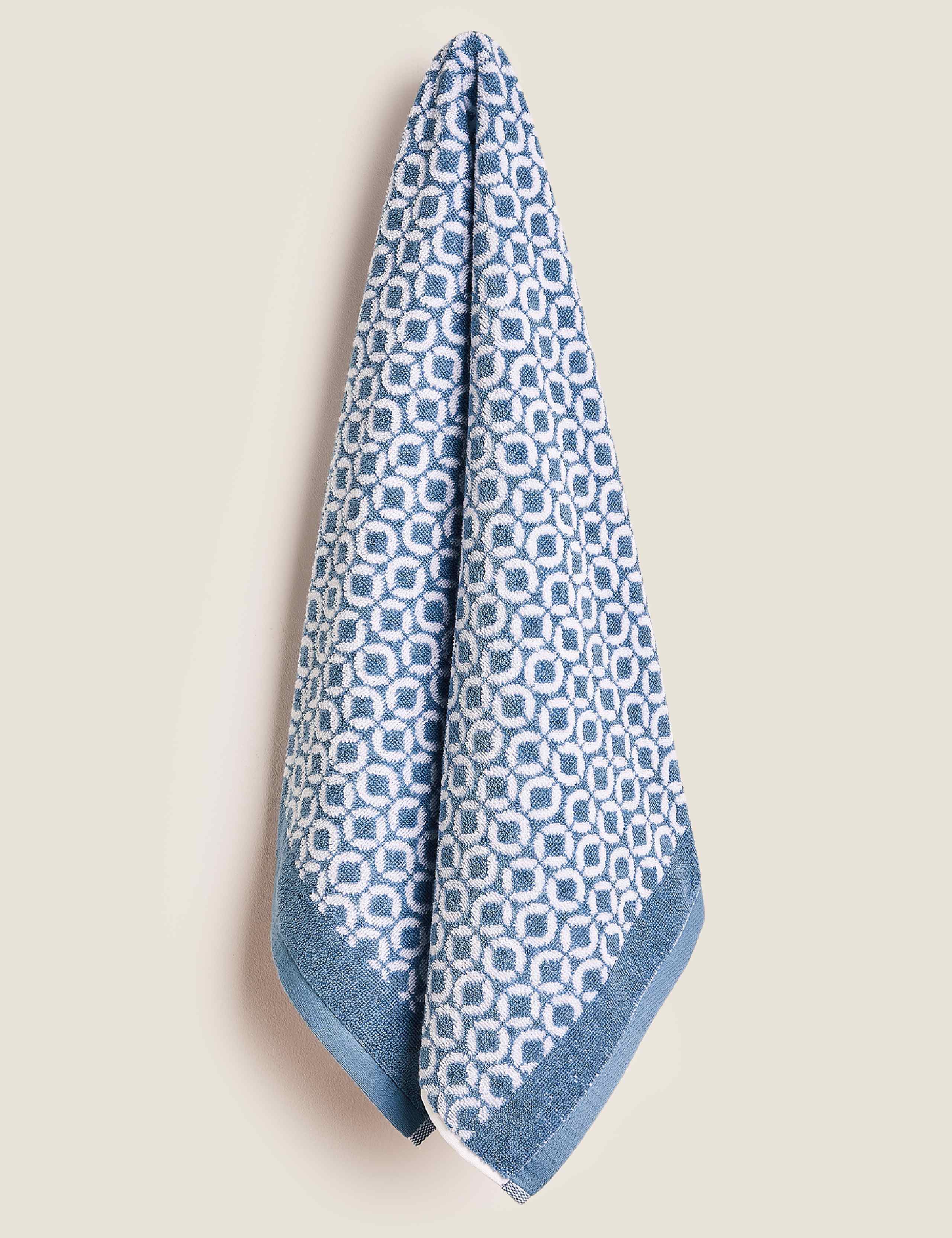 Pure Cotton Repeat Links Towel 3 of 4