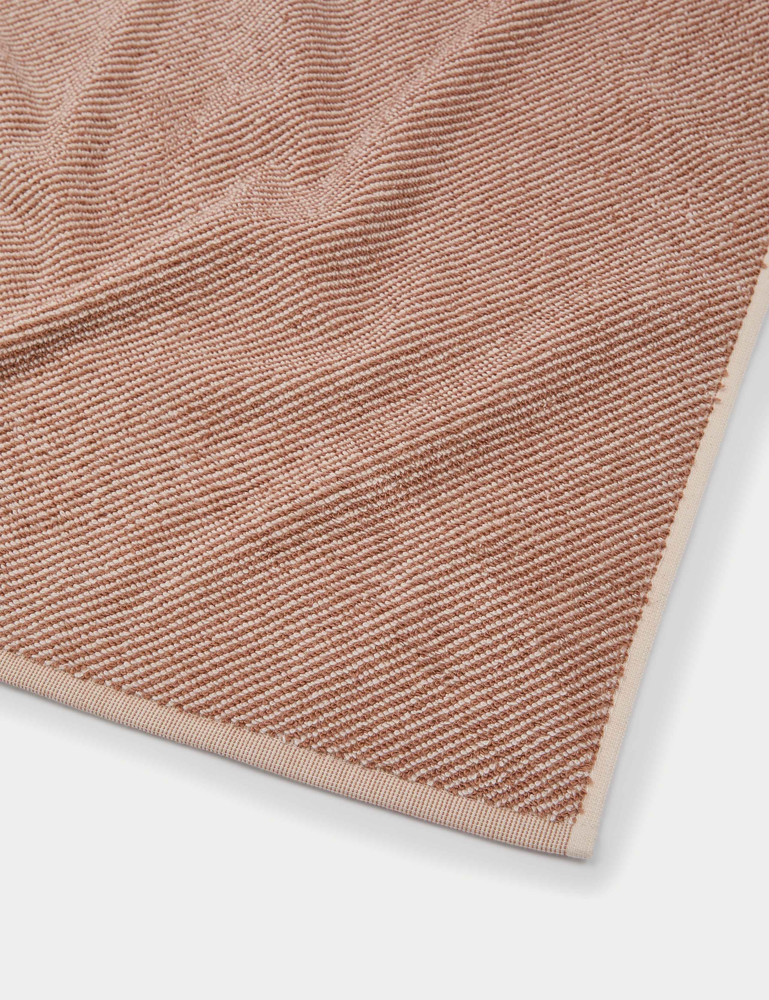 Pure Cotton Narrow Striped Towel 2 of 5