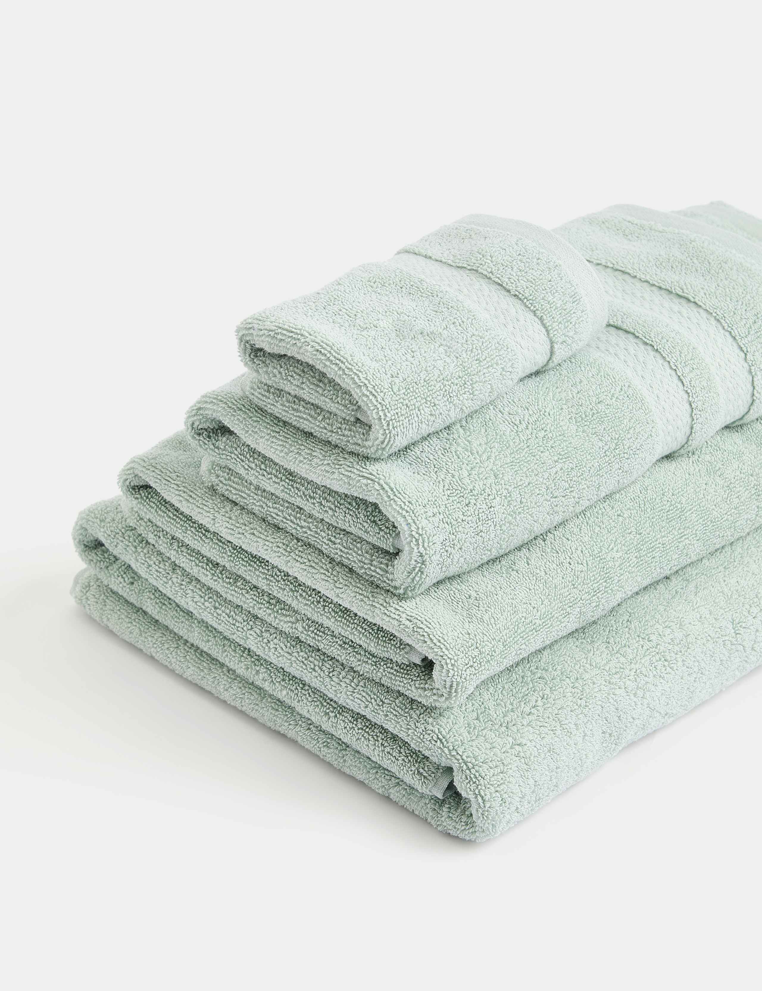 Pure Cotton Retreat Towel 2 of 4
