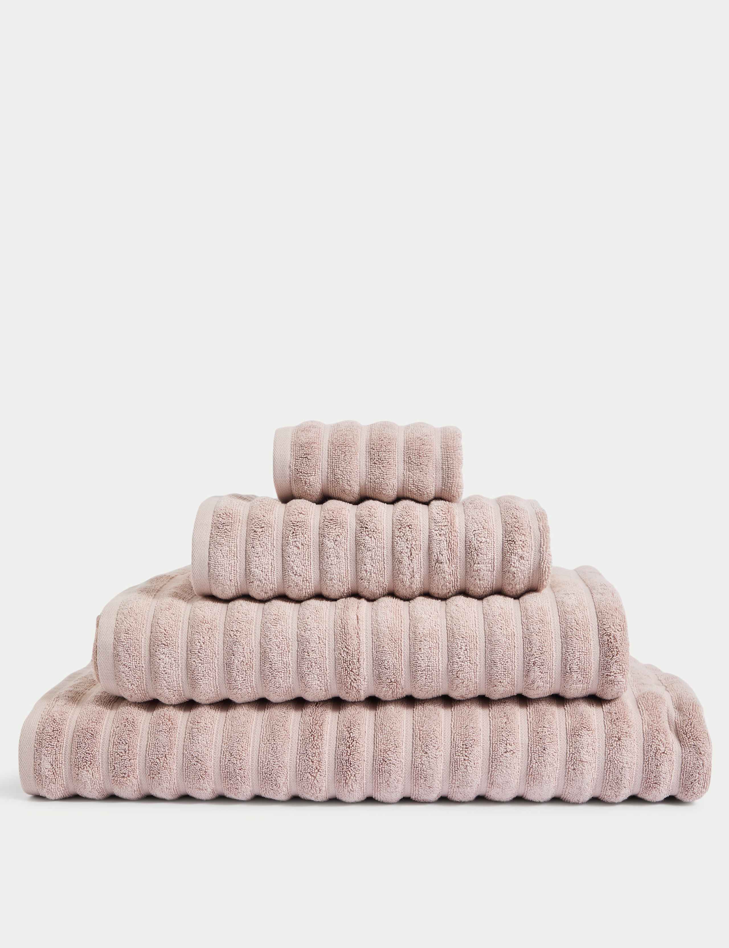 Pure Cotton Super Plush Ribbed Bath Towel 1 of 4