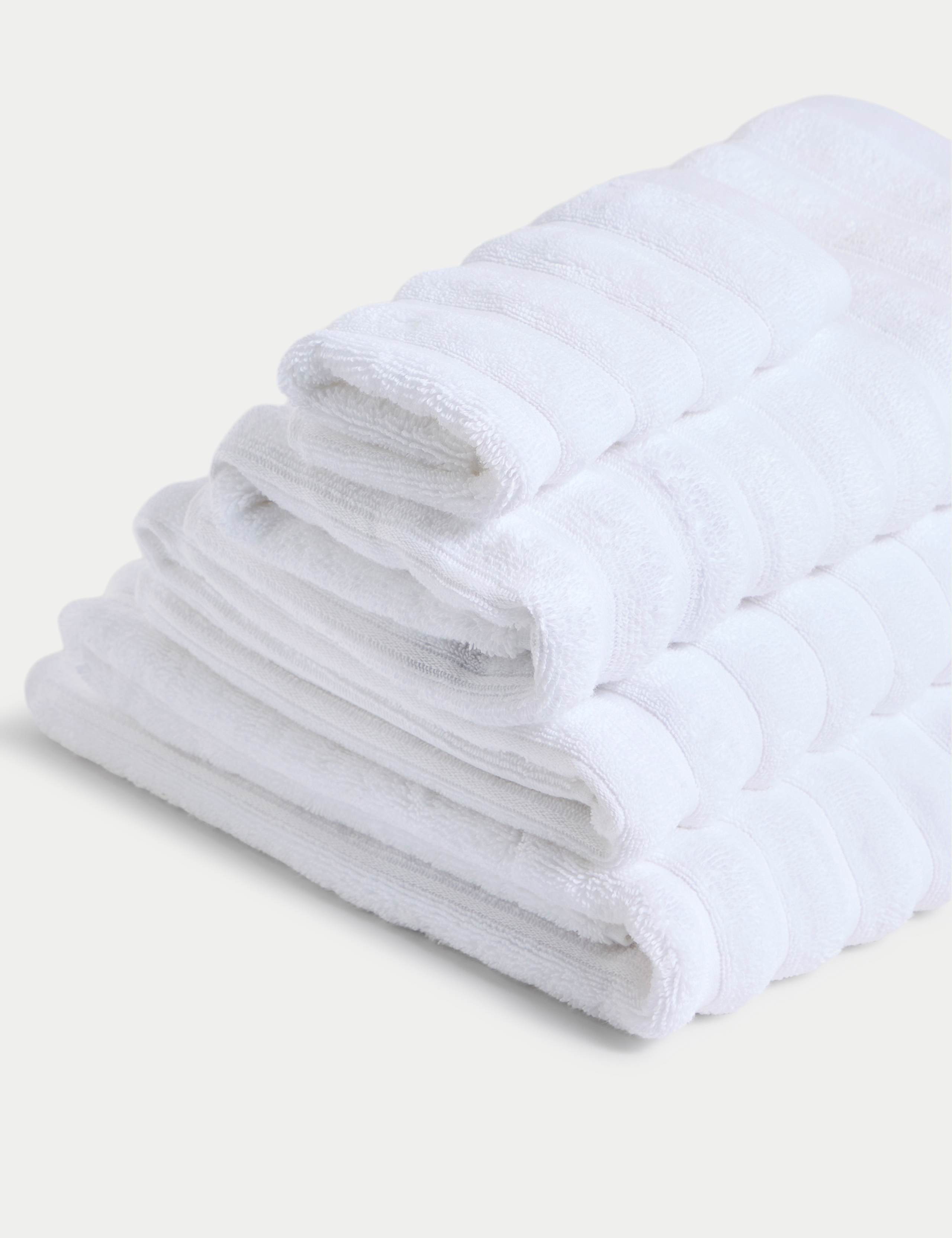 Pure Cotton Super Plush Ribbed Bath Towel 2 of 4