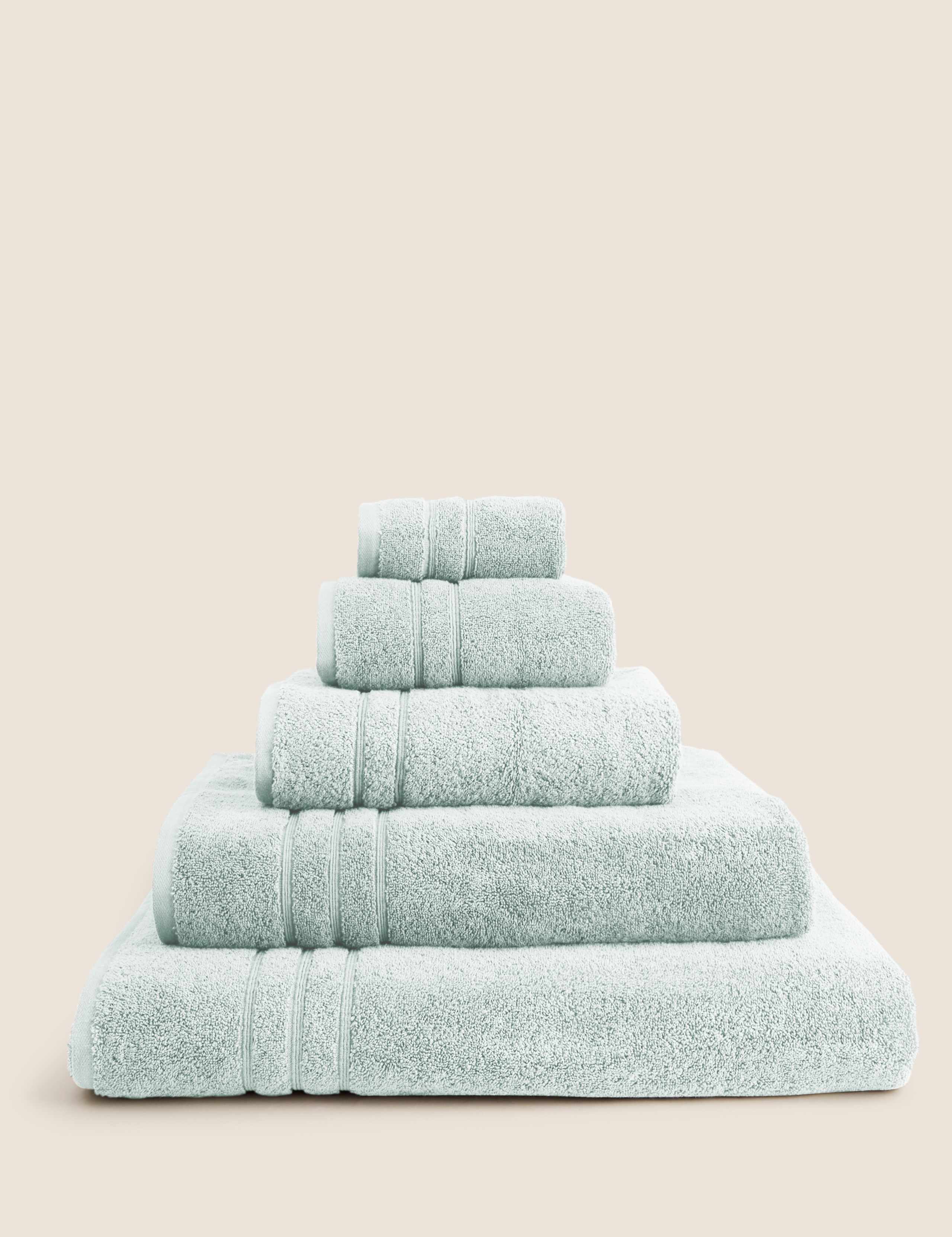 Luxury Pure Cotton Towel 2 of 6