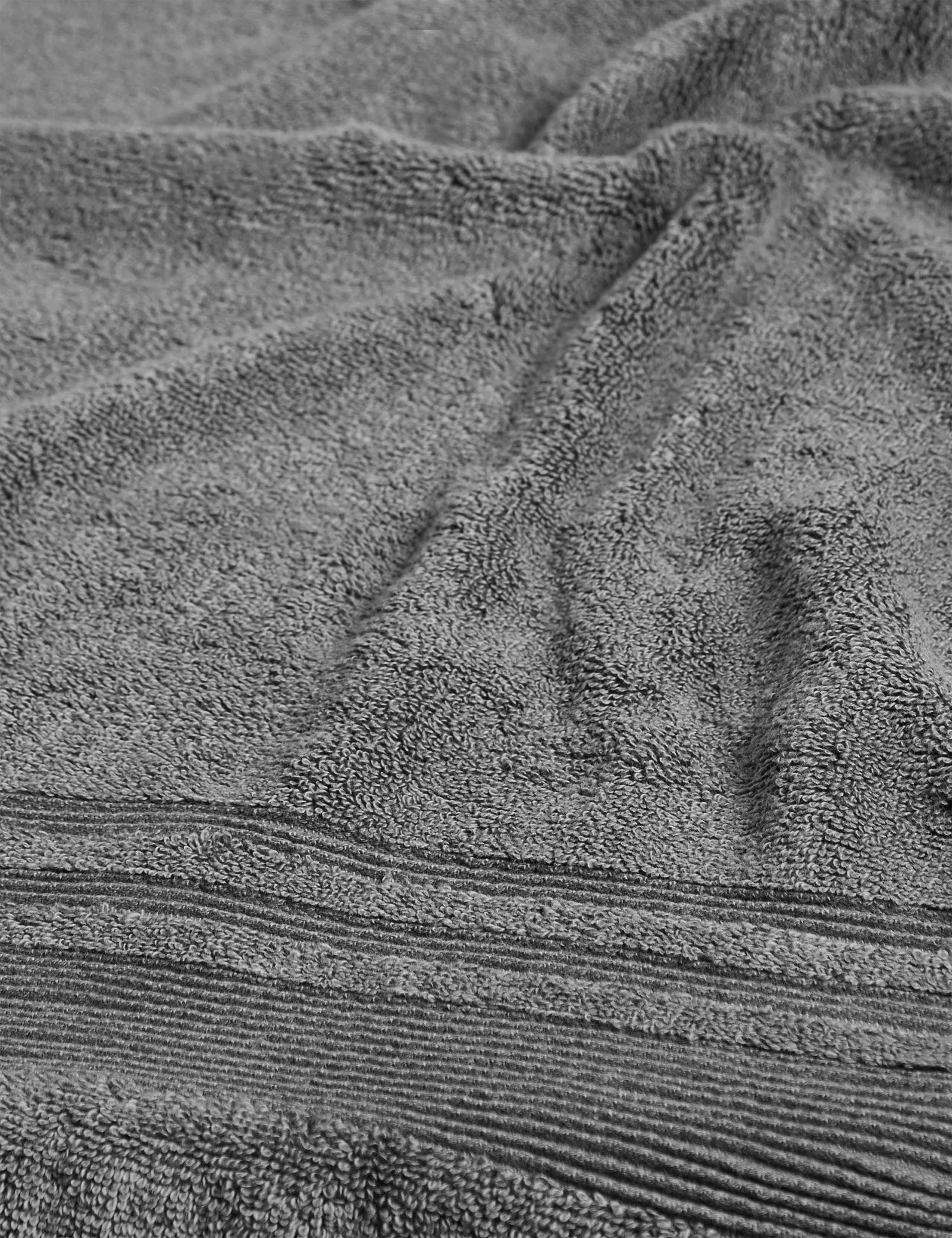 Super Plush Pure Cotton Towel 4 of 5