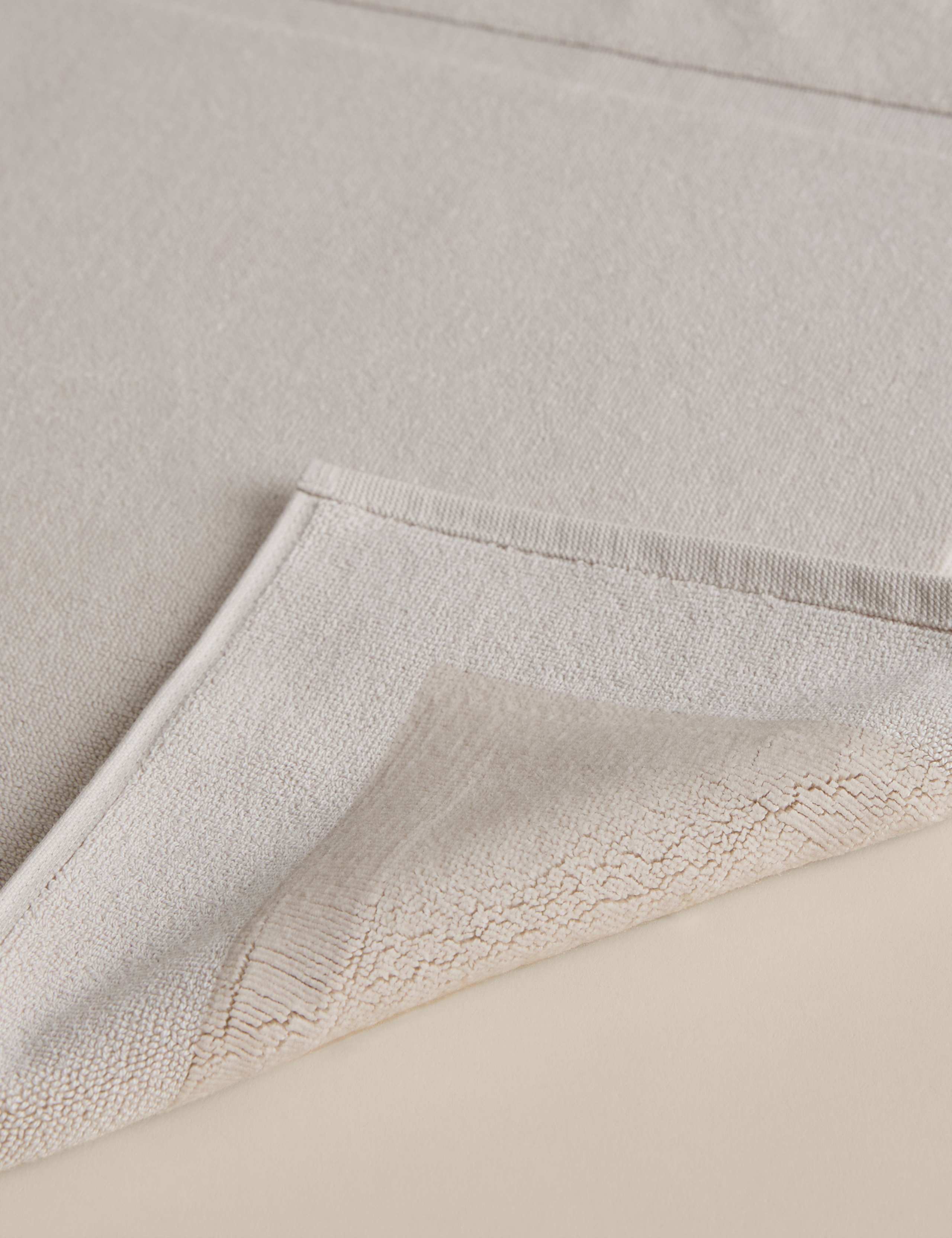 Luxury Egyptian Cotton Bath Mat 3 of 3