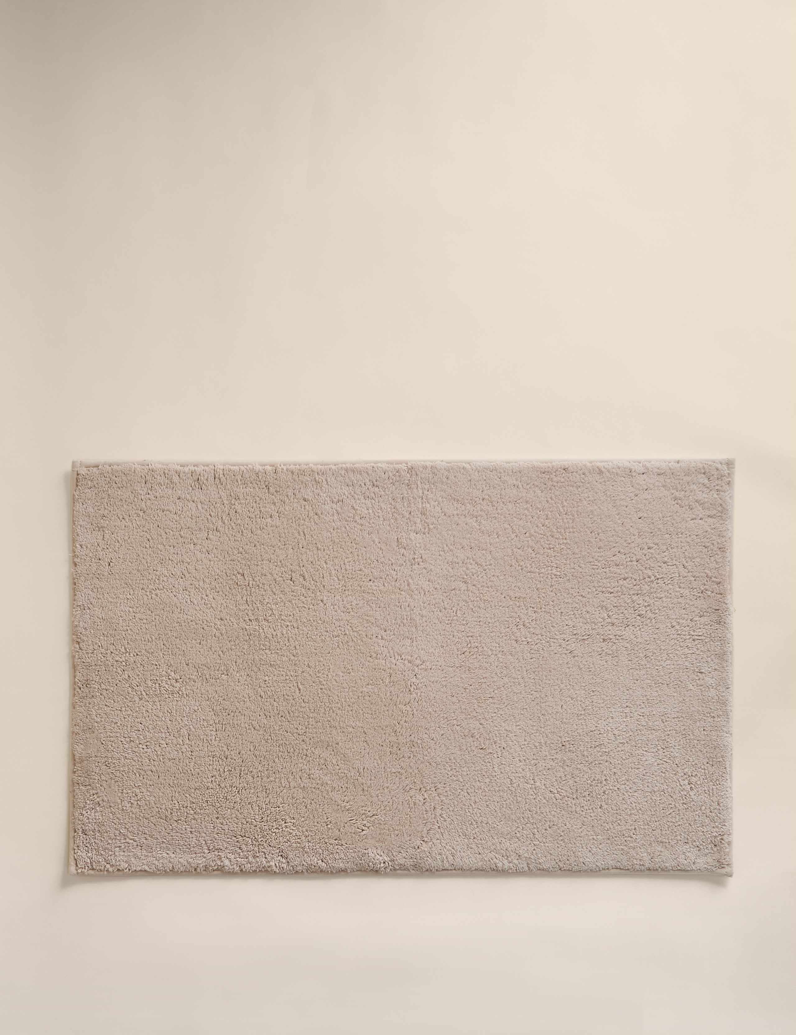 Pure Cotton Tufted Bath Mat 1 of 3