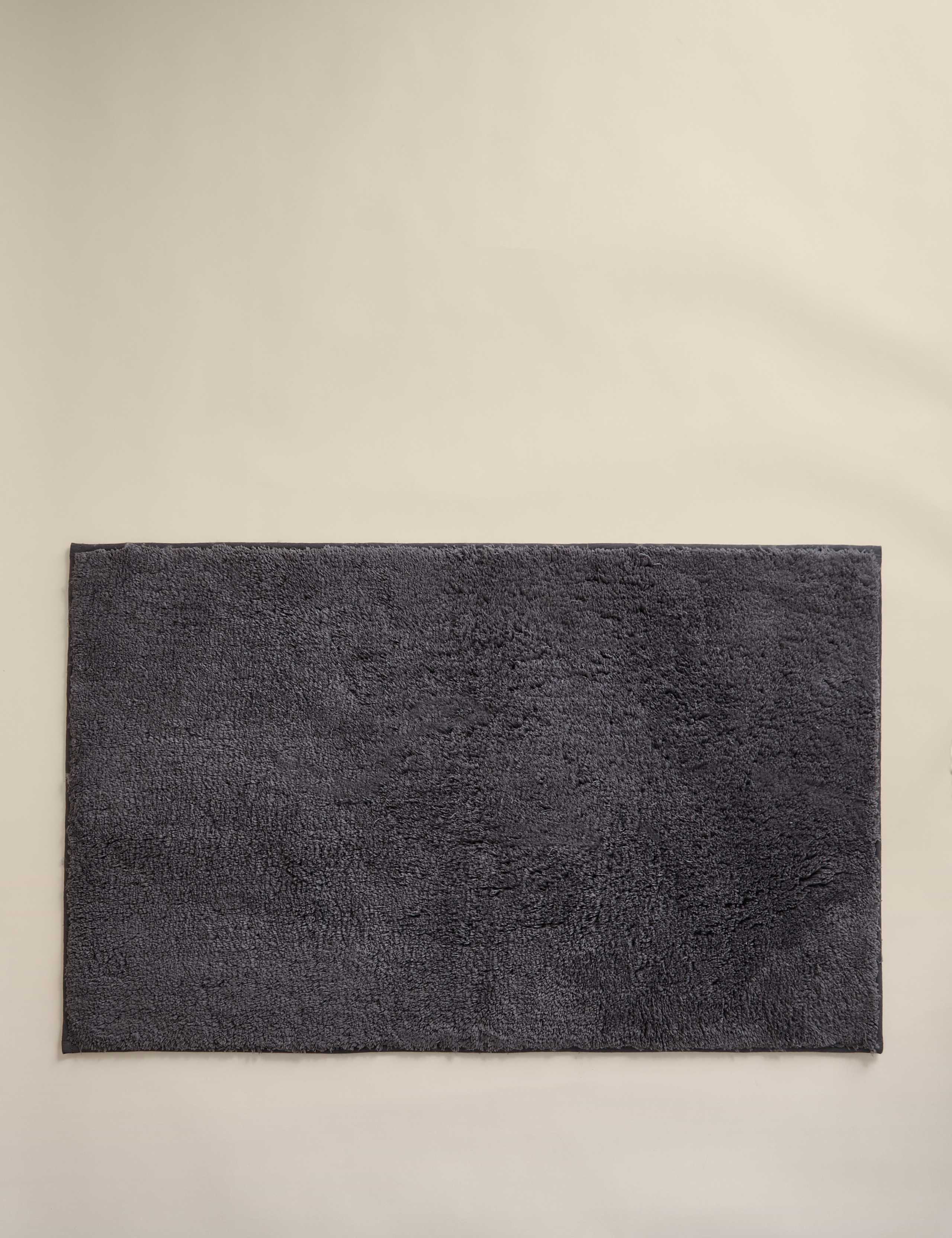 Pure Cotton Tufted Bath Mat 1 of 3
