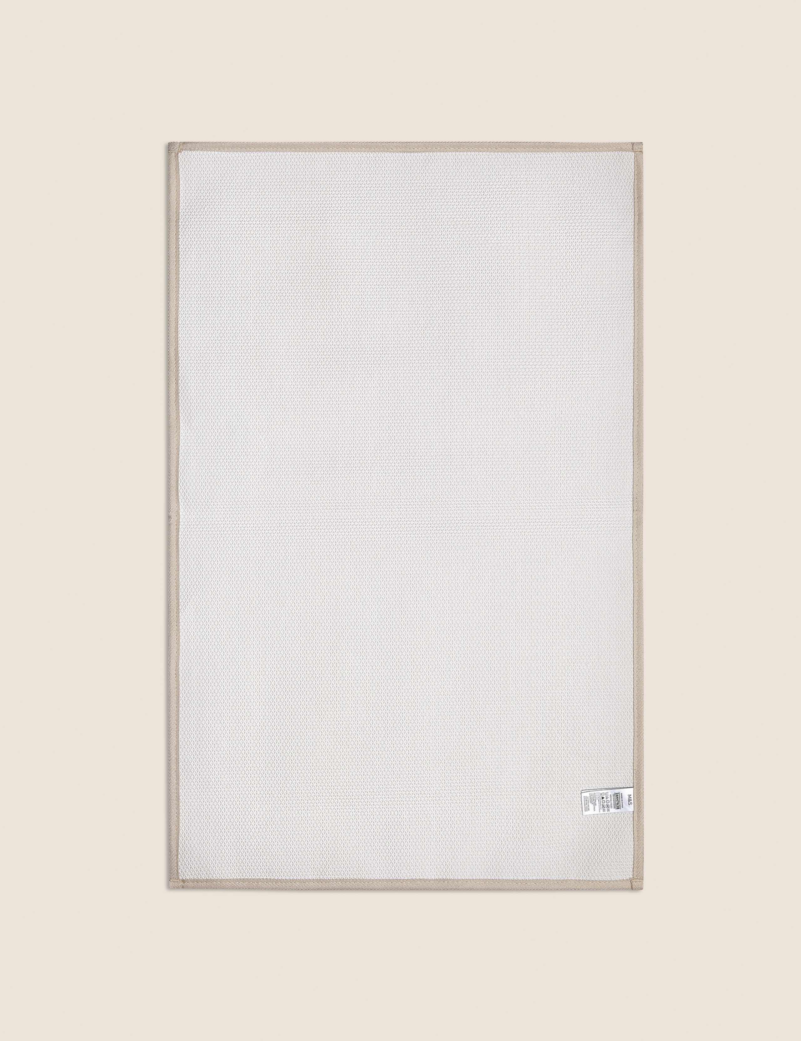 Super Soft Quick Dry Bath Mat 3 of 4