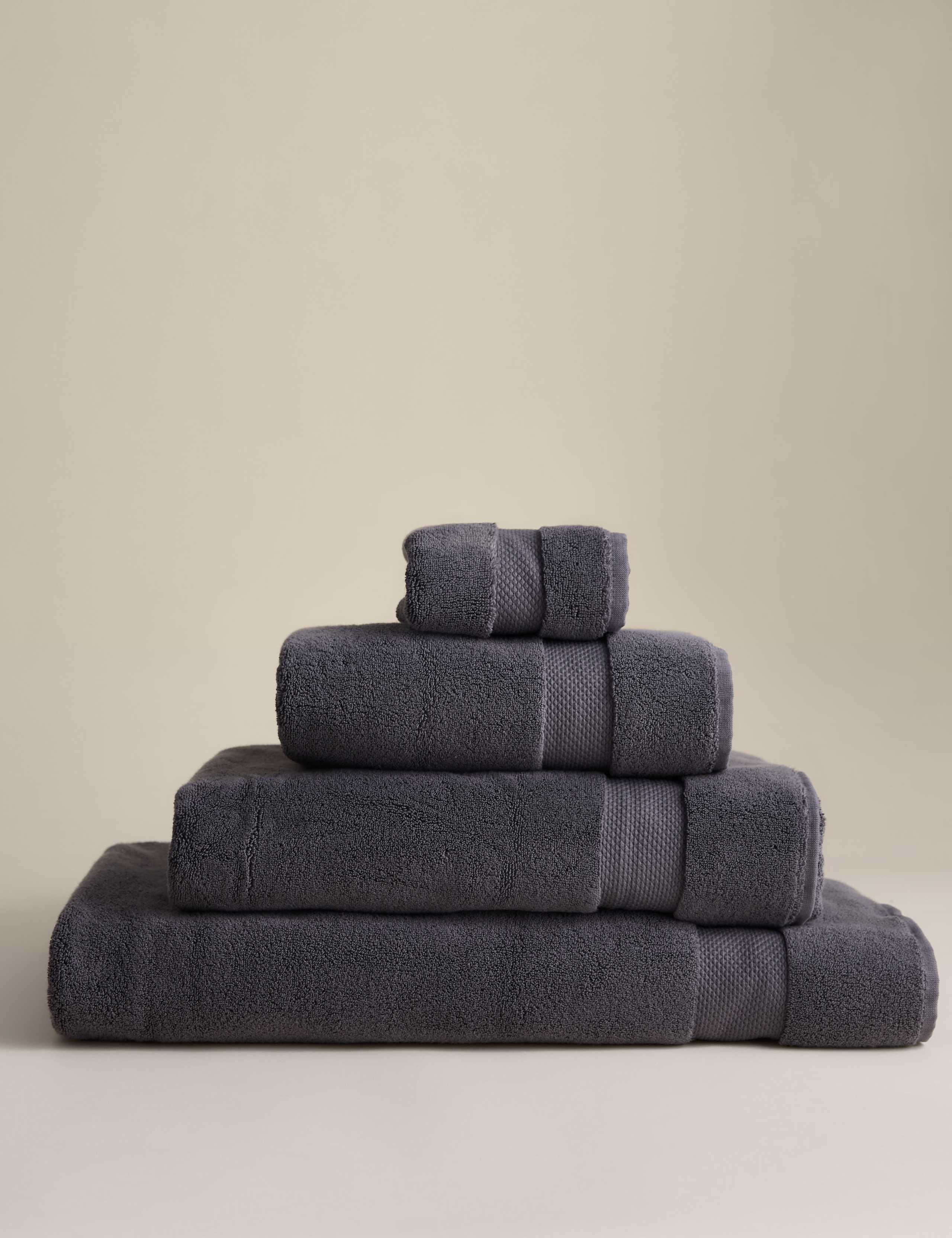 Turkish Cotton Luxury Hotel Towel 1 of 3