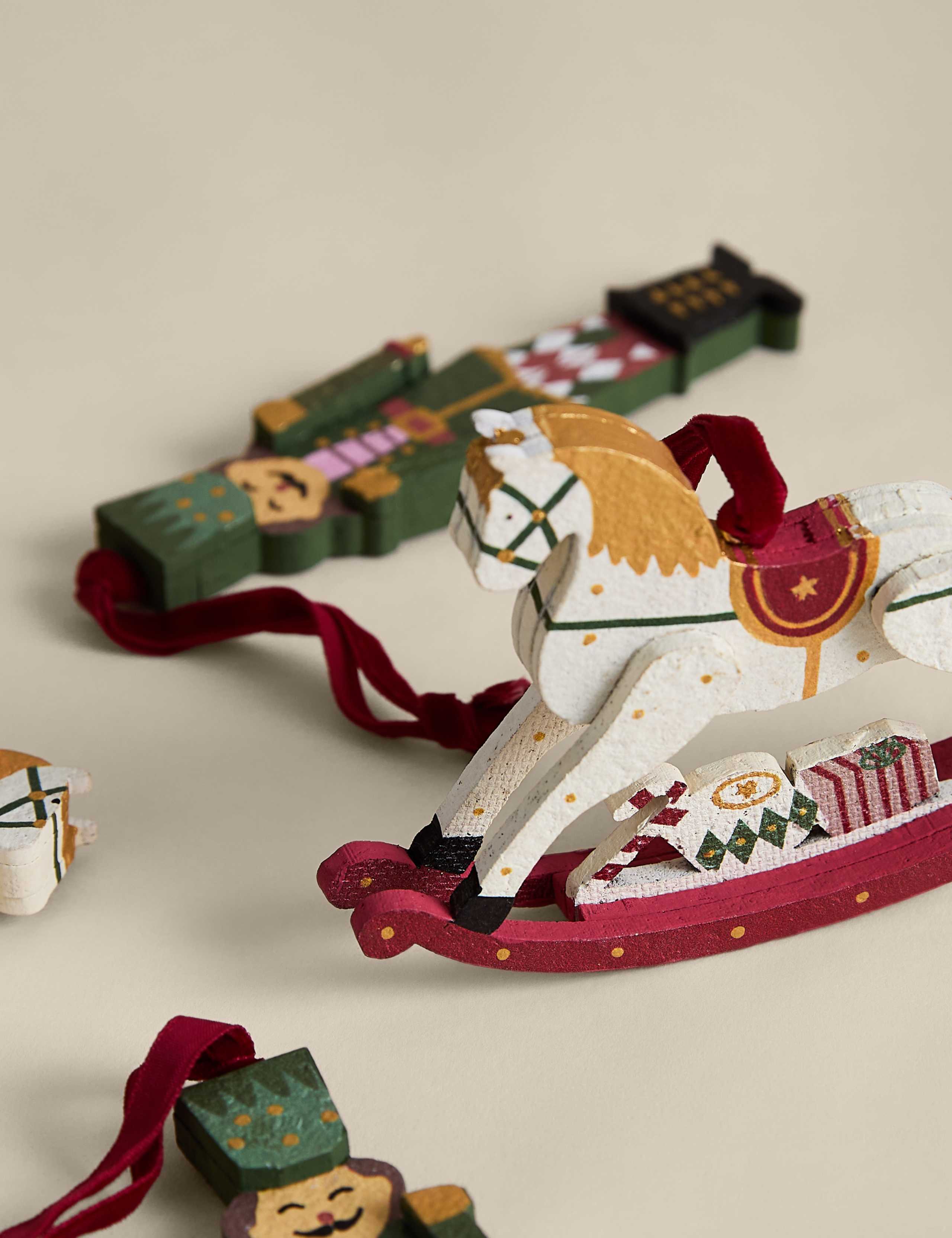 4 Pack Hanging Nutcracker and Horse Decorations 2 of 2
