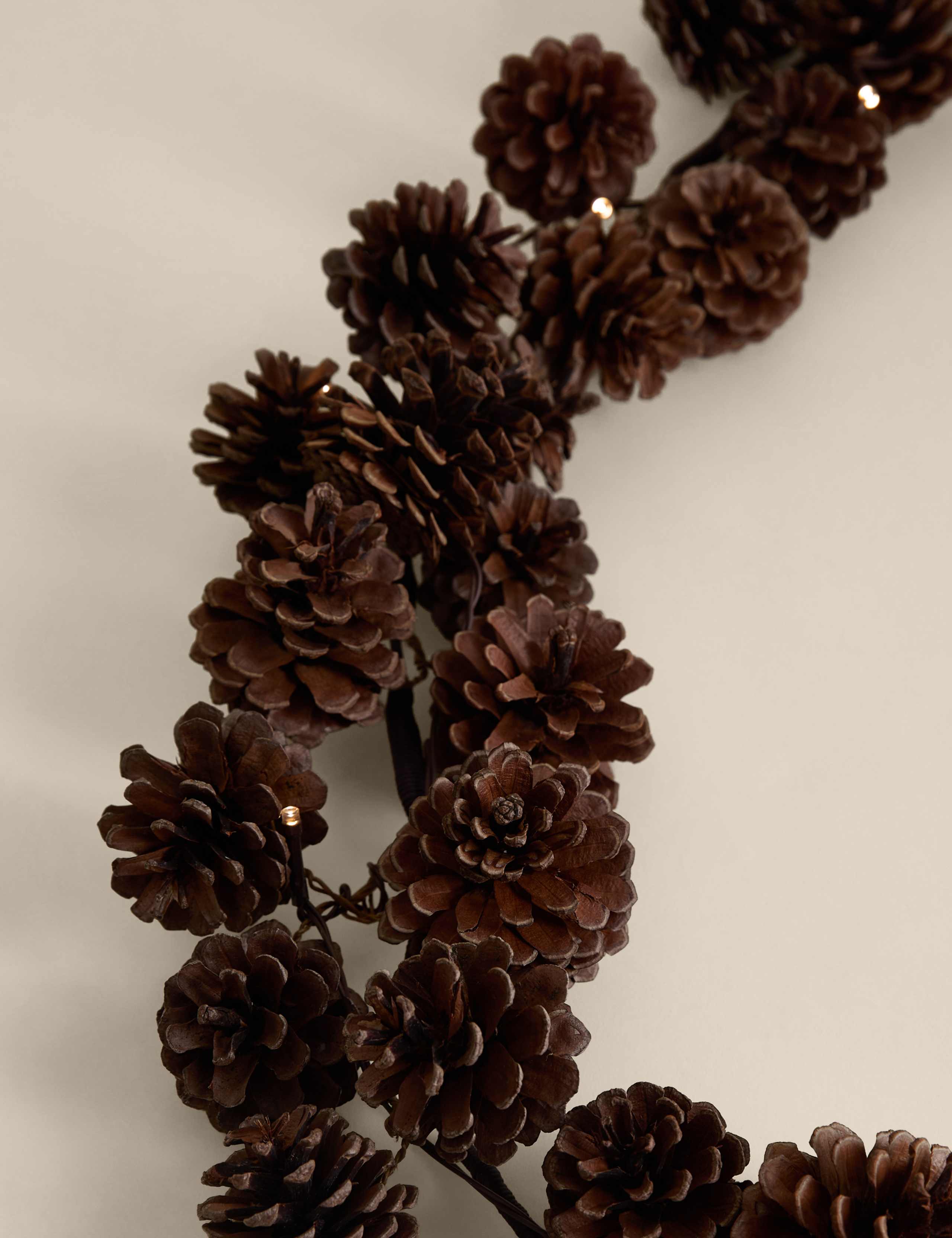 6ft Lit Pine Cone Garland 4 of 4