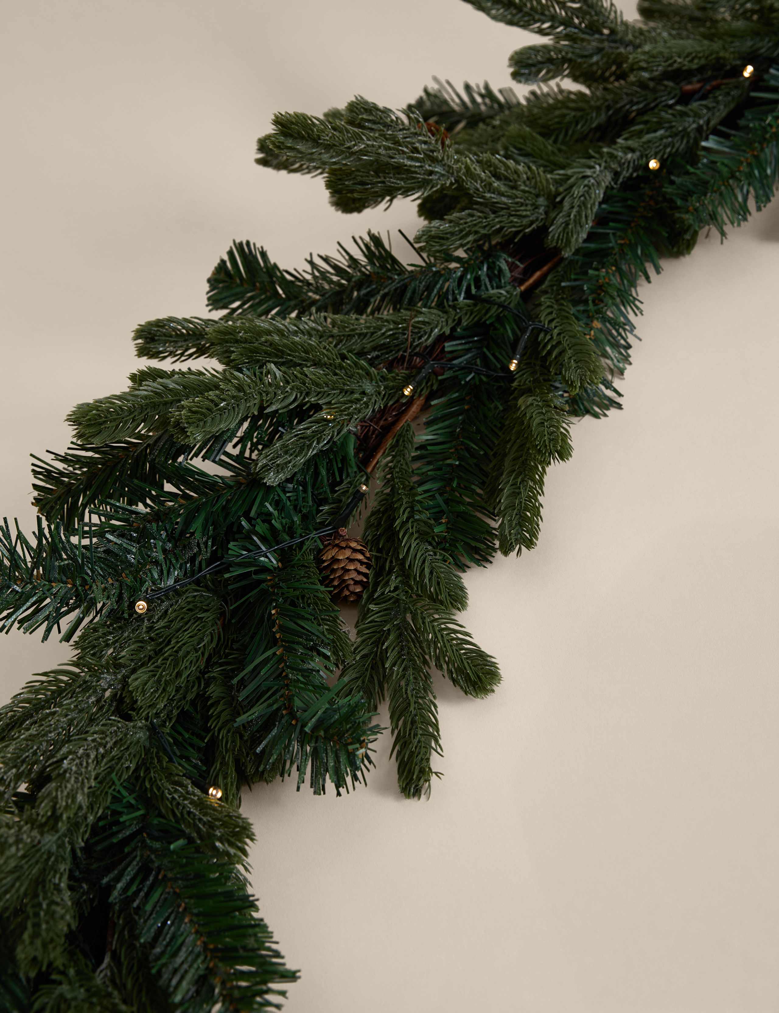 10ft Pre-Lit Green Garland 4 of 4