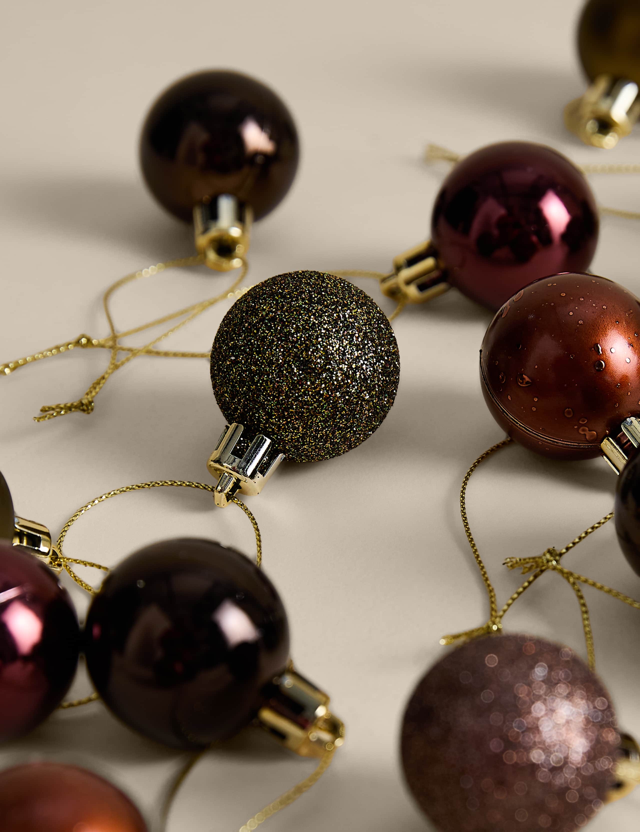 49 Pack Mini Shatterproof Baubles 3 of 3