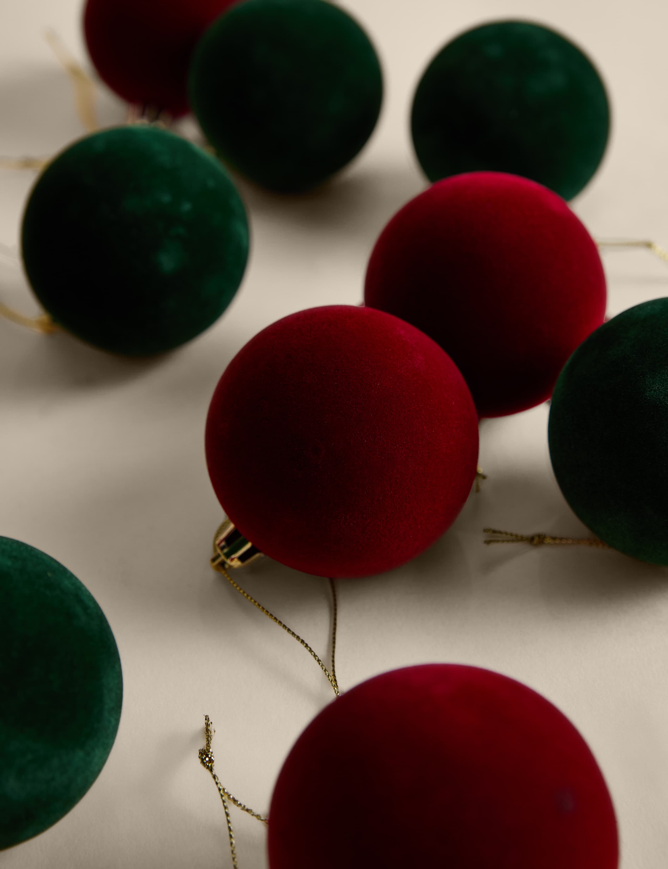 24 Pack Flocked Shatterproof Baubles 3 of 3