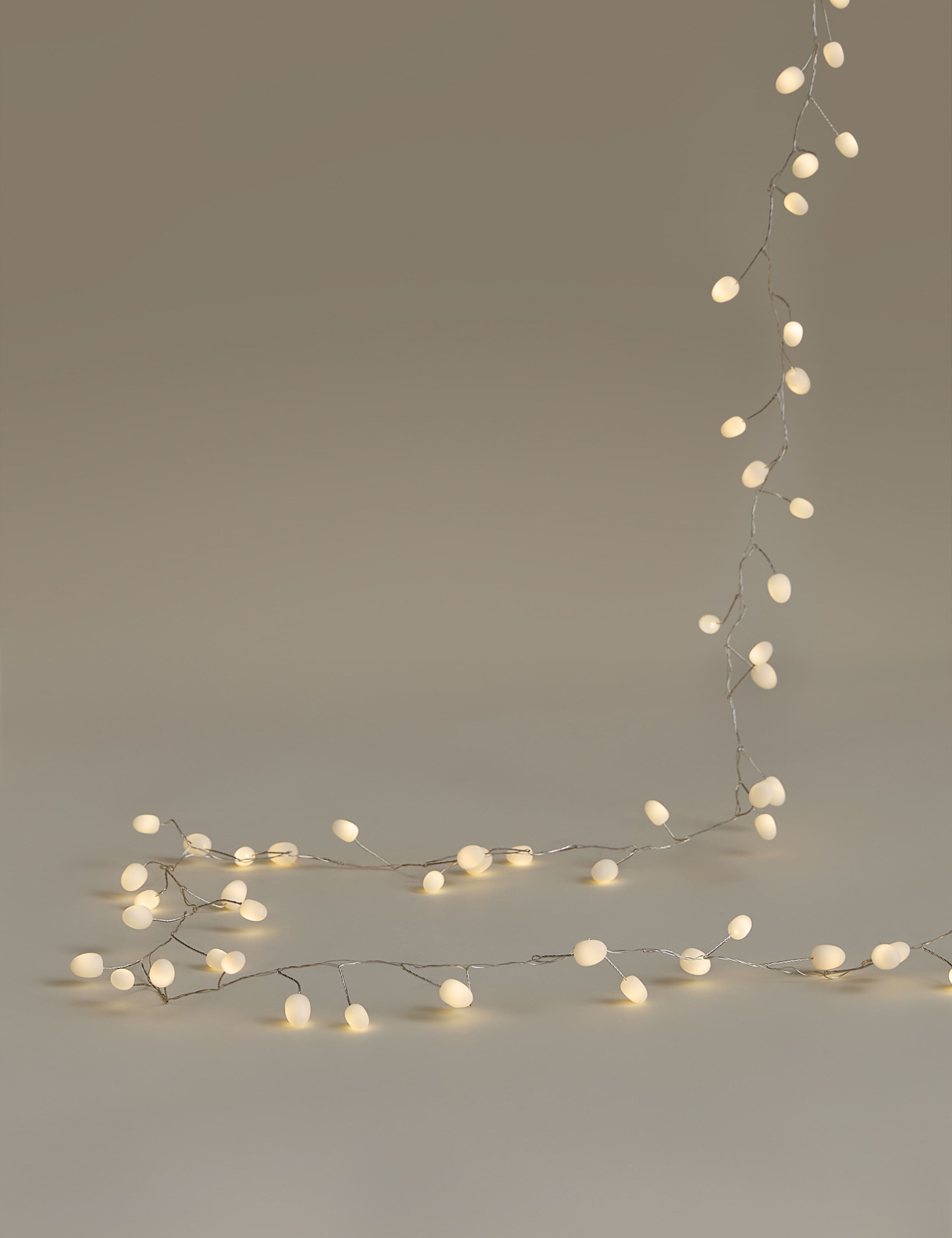 100 LED Light Up Warm White Garland 1 of 3