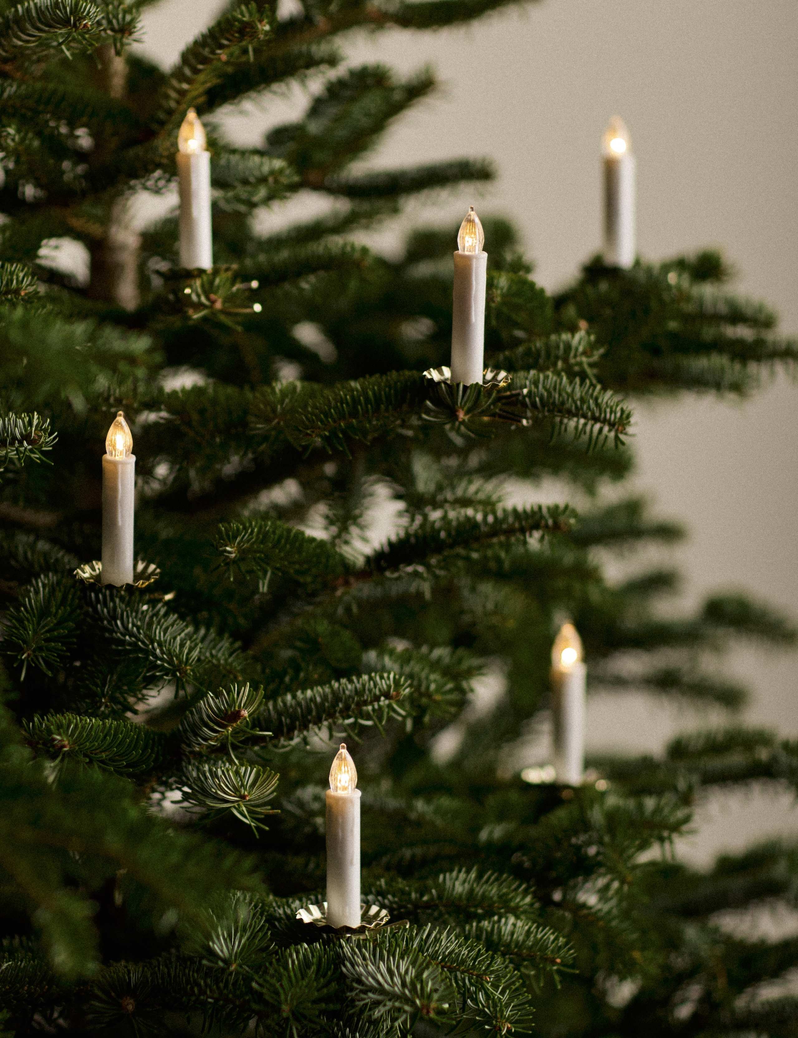 6 Pack Light Up Clip-On Candle Decorations 1 of 5