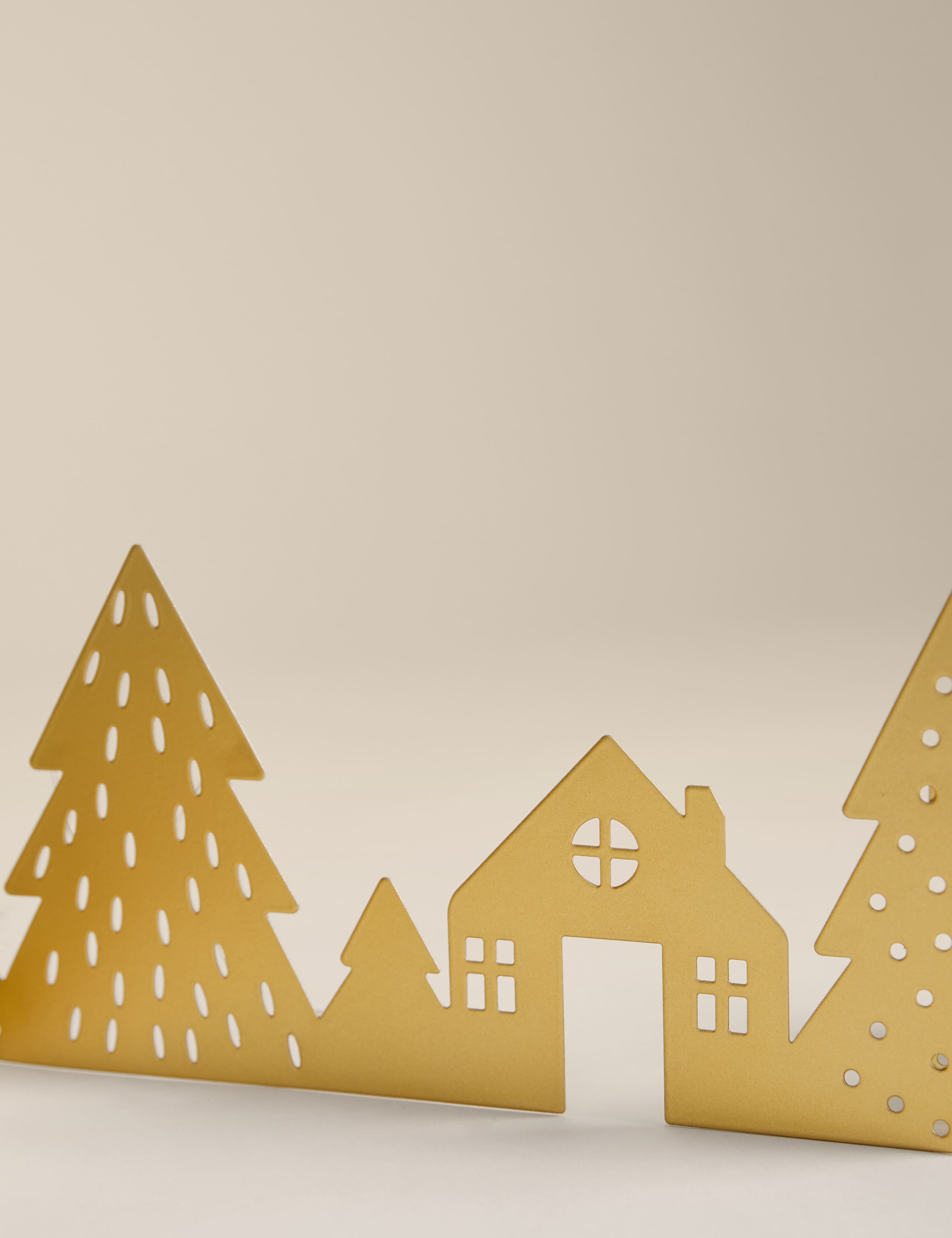 Light Up Woodland Fold Out Scene Decoration 2 of 3