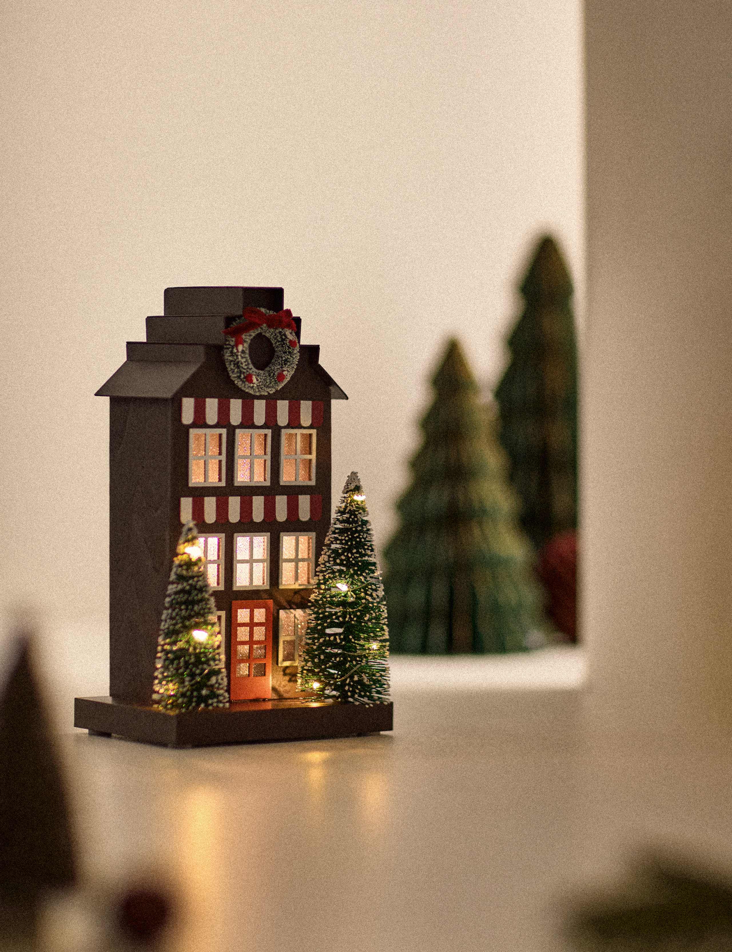 Light Up Wood House Room Decoration 1 of 4