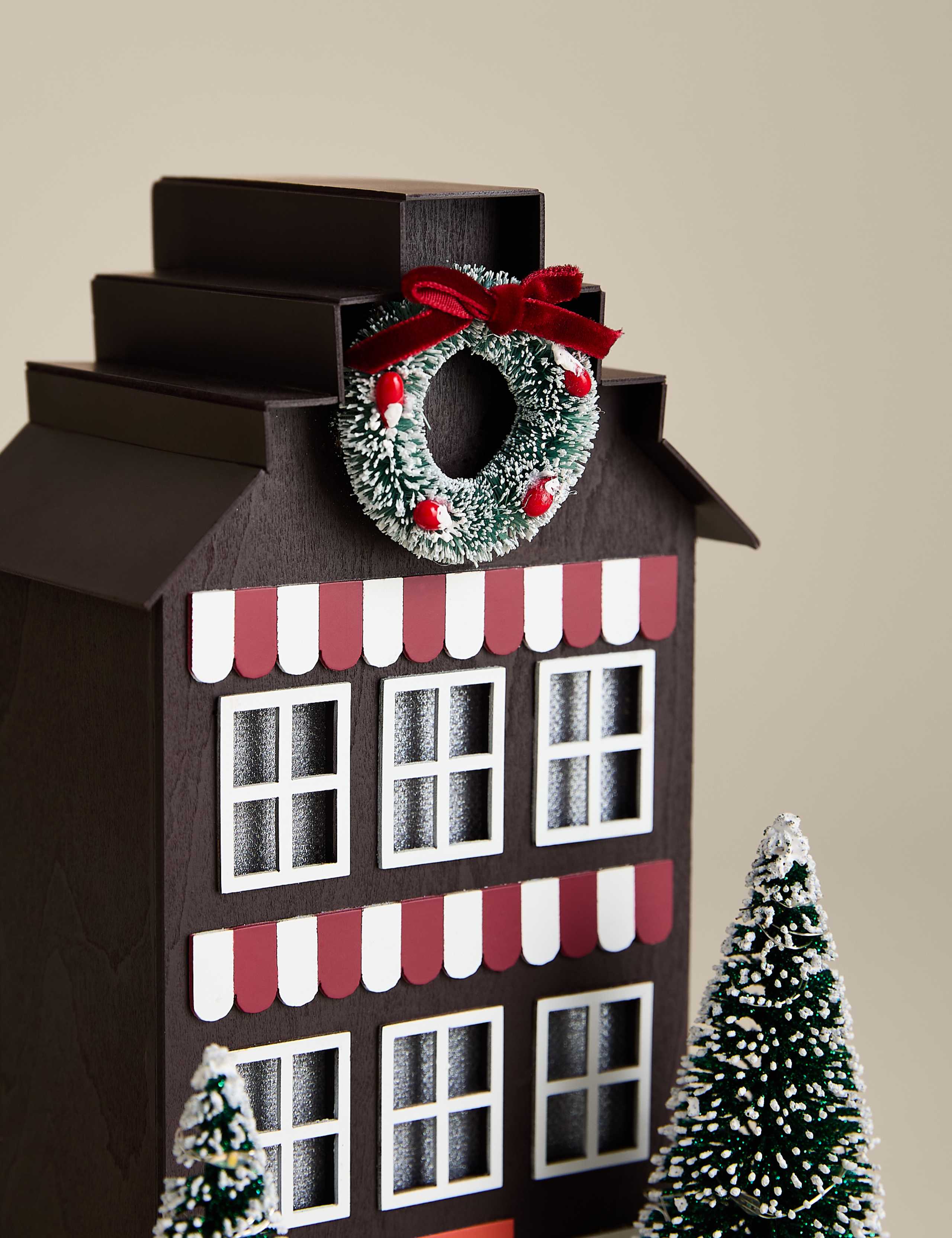 Light Up Wood House Room Decoration 3 of 4