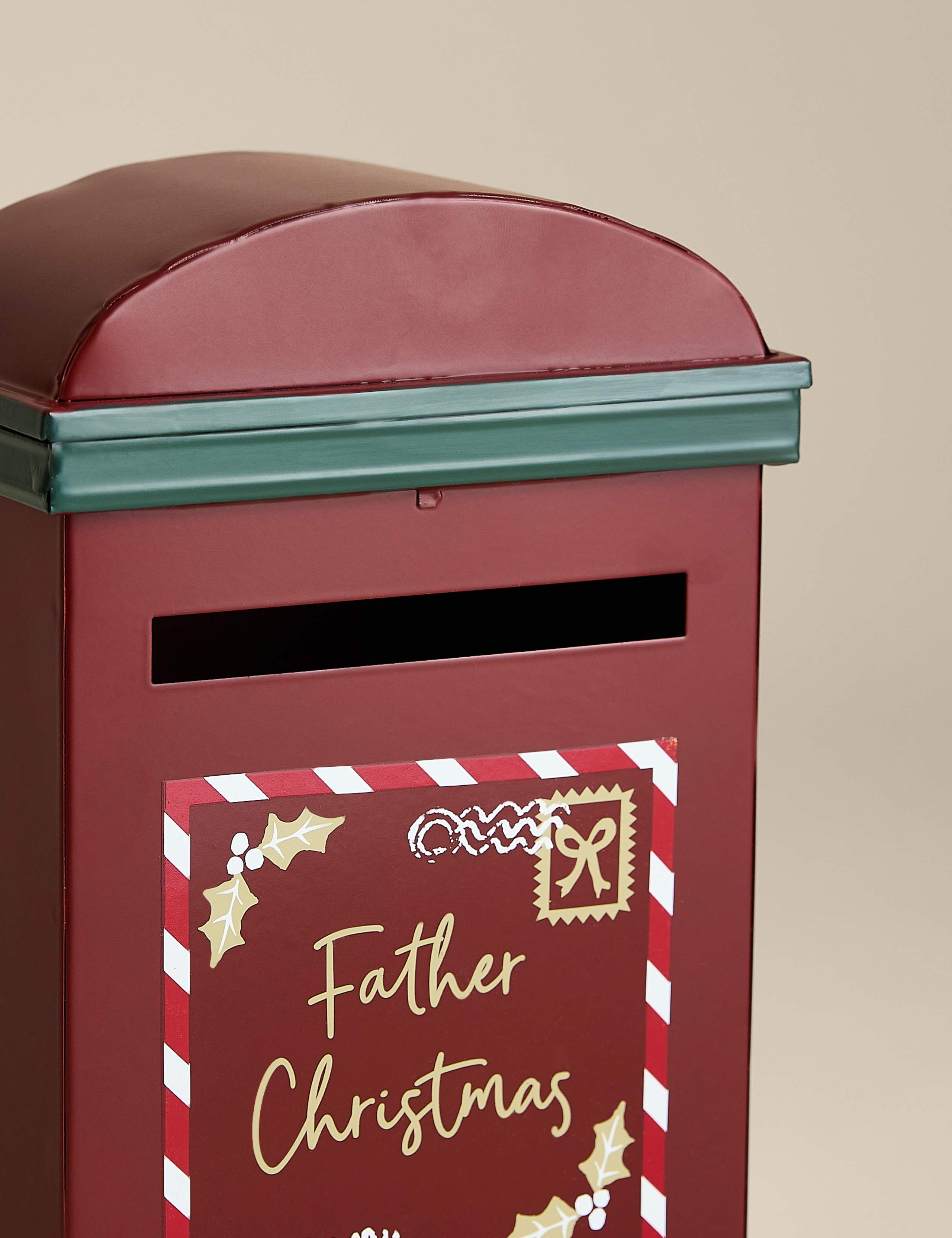 Red Metal Postbox Room Ornament 2 of 3