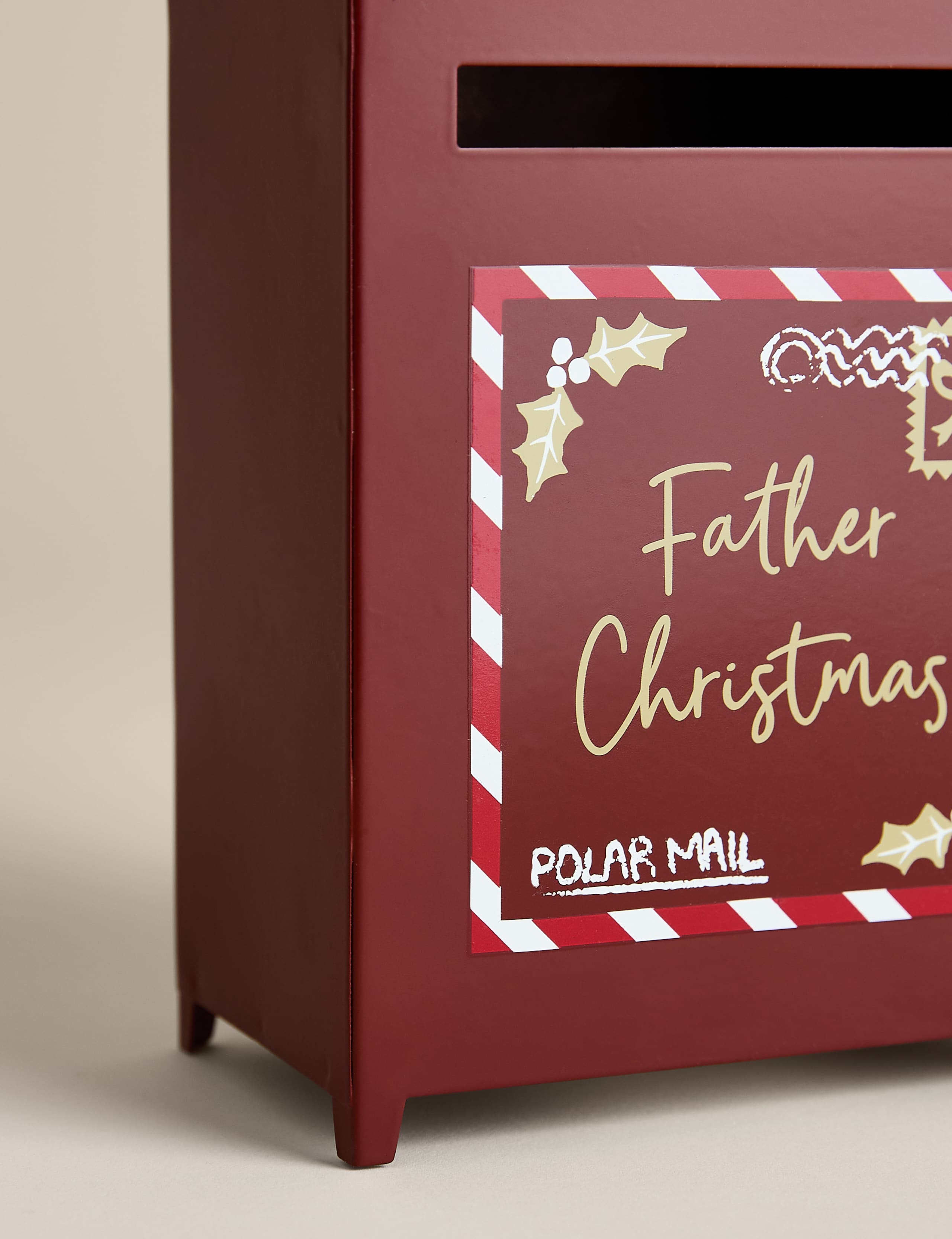 Red Metal Postbox Room Ornament 3 of 3