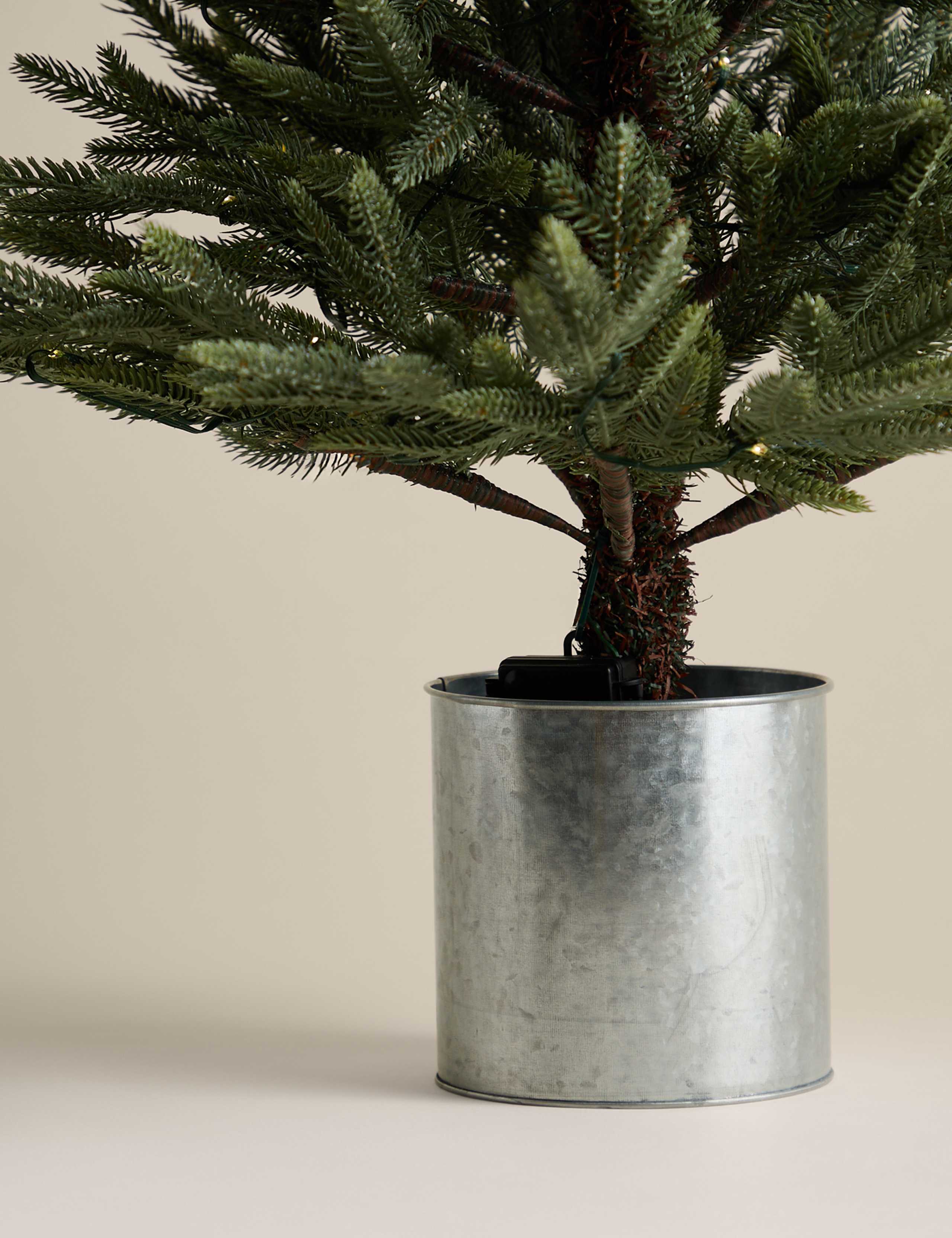 3ft Potted Christmas Tree 4 of 4