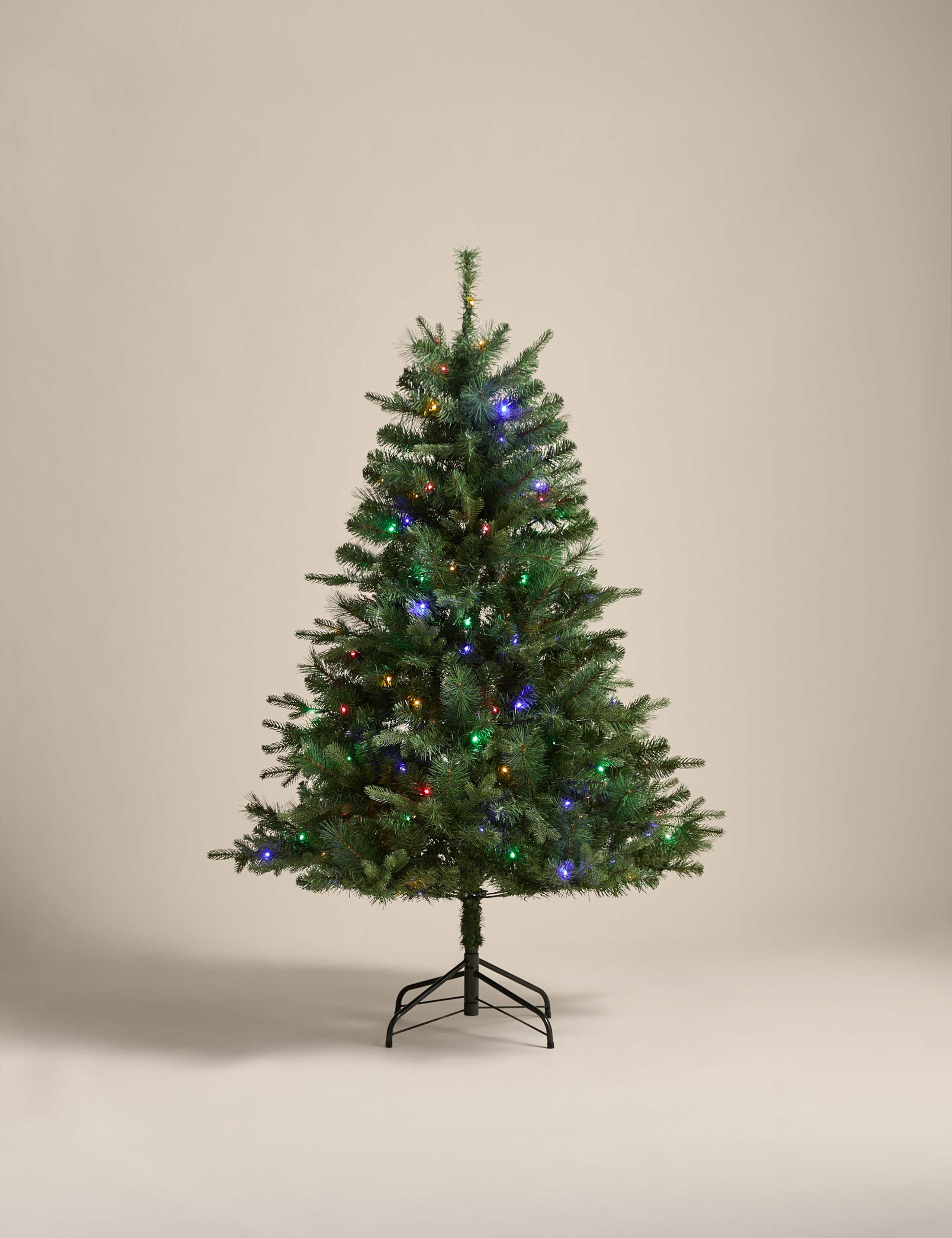 5ft Pre-Lit Monterey and Scots Pine Christmas Tree 5 of 6