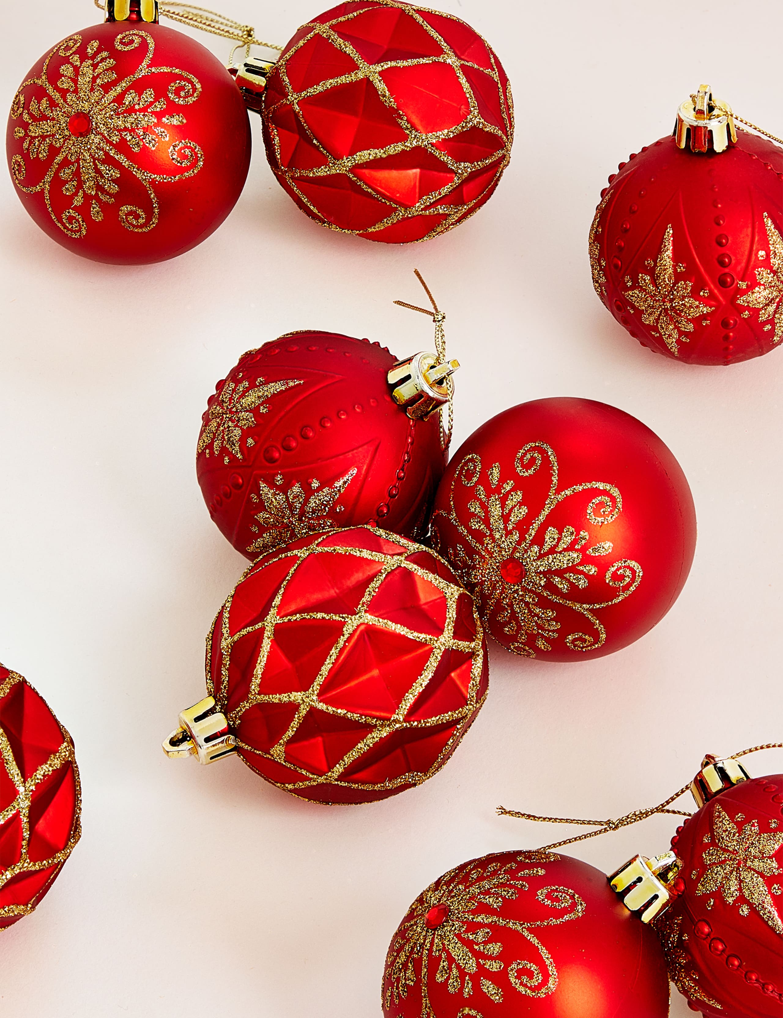 Set of 9 Shatterproof Christmas Baubles 1 of 2
